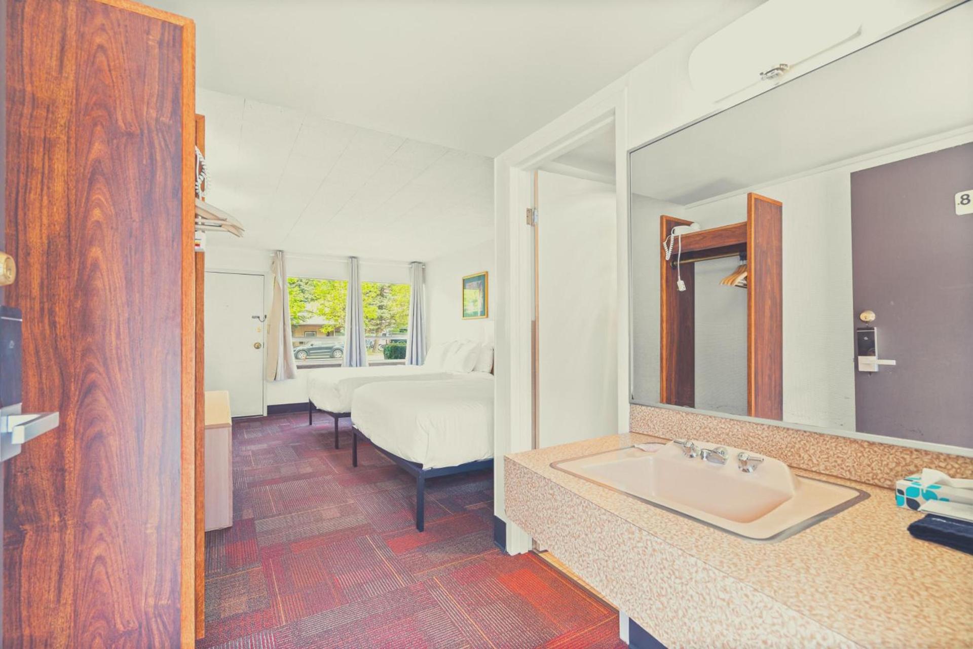 Stardust Motel Wallace photo 27