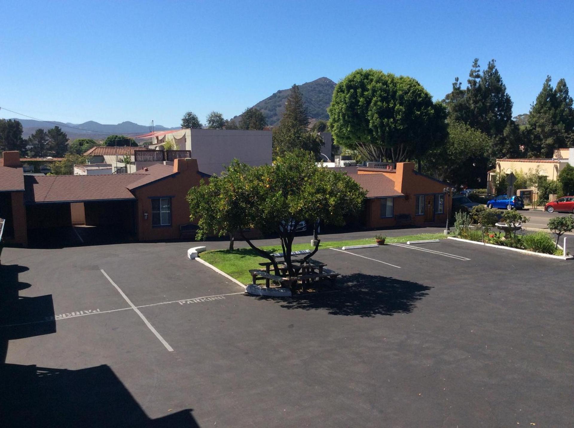 Los Padres Inn photo 15