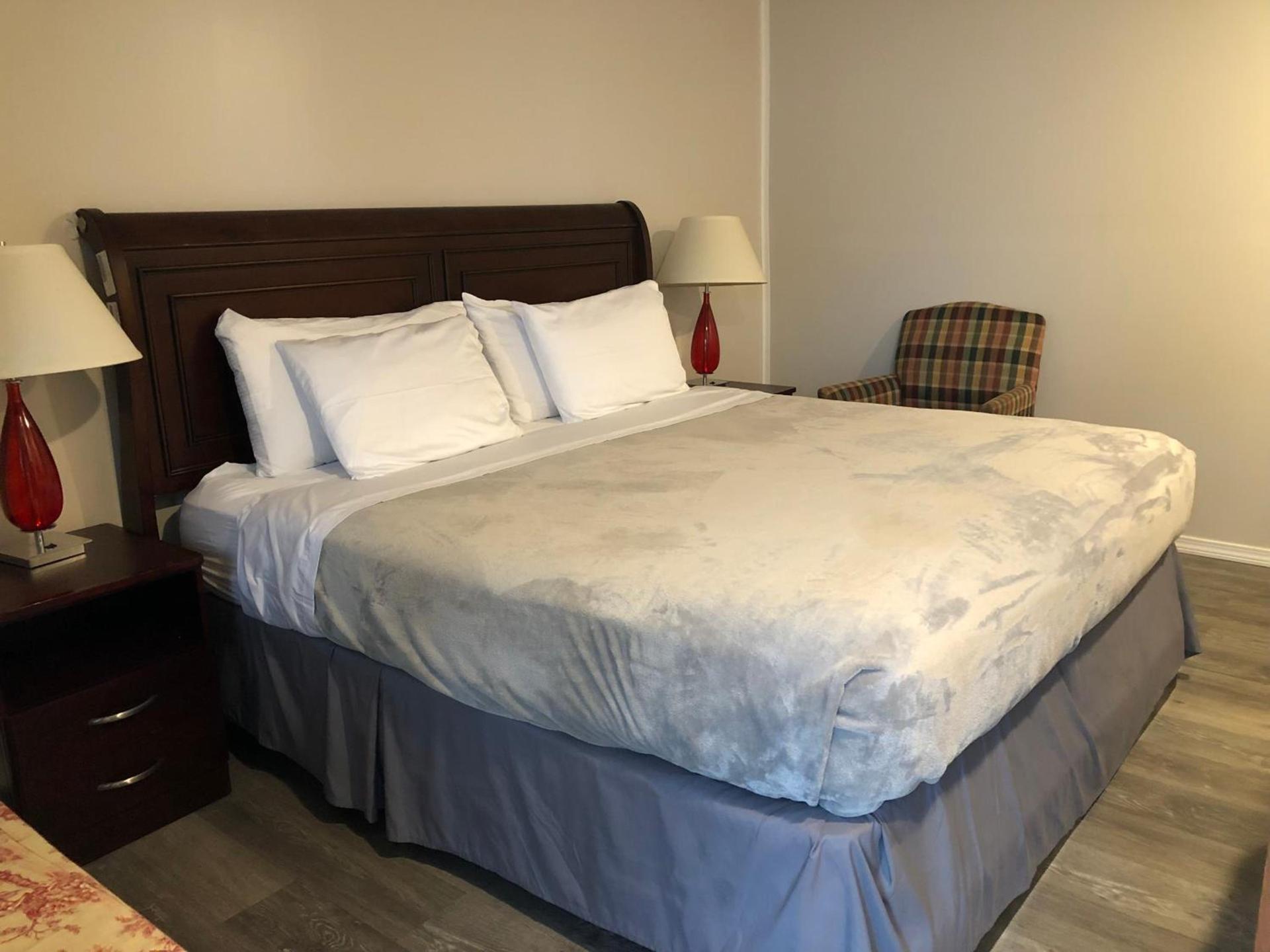 Atlantic Breeze Inn photo 10