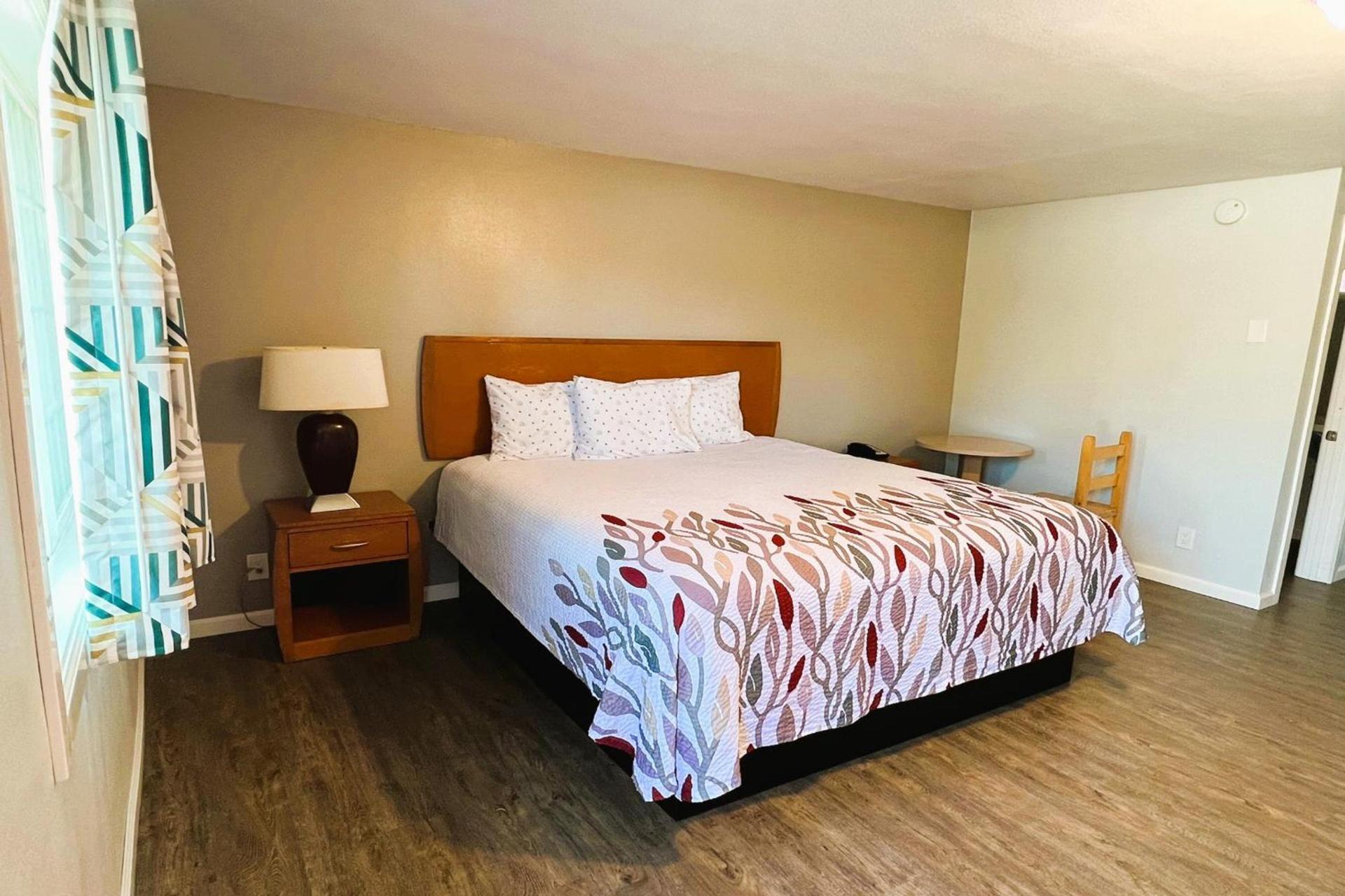 Budget Inn Bend photo 47