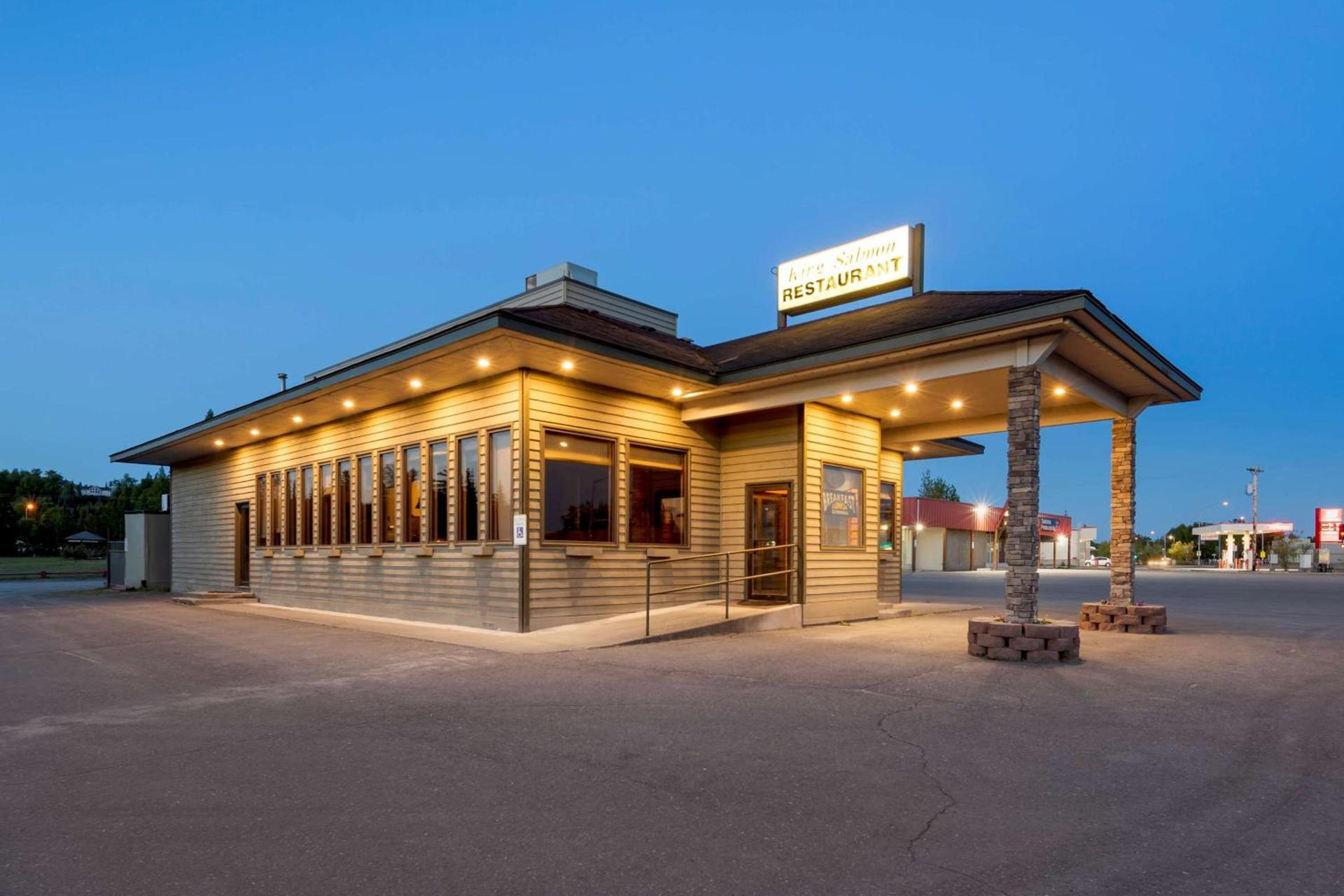 Best Western King Salmon Inn photo 19