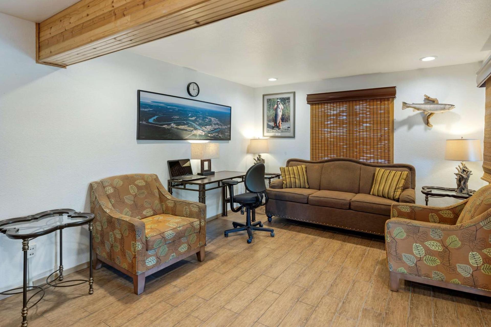 Best Western King Salmon Inn photo 2