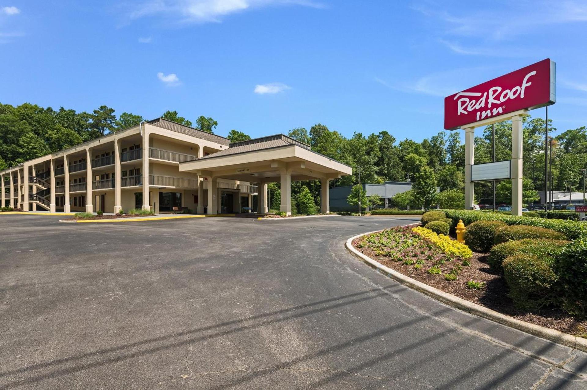 Red Roof Inn Birmingham South photo 14