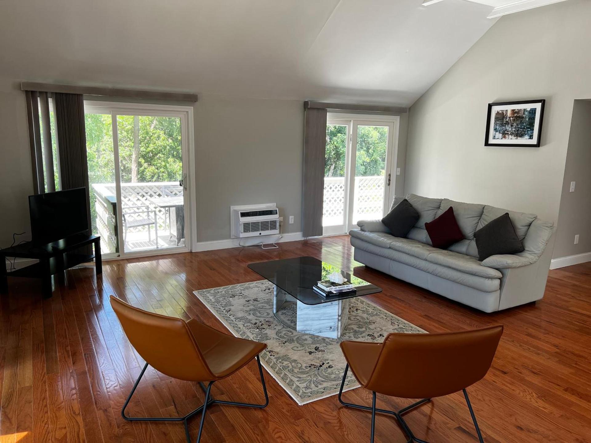 Captains Quarters Motel & Conference Center photo 16