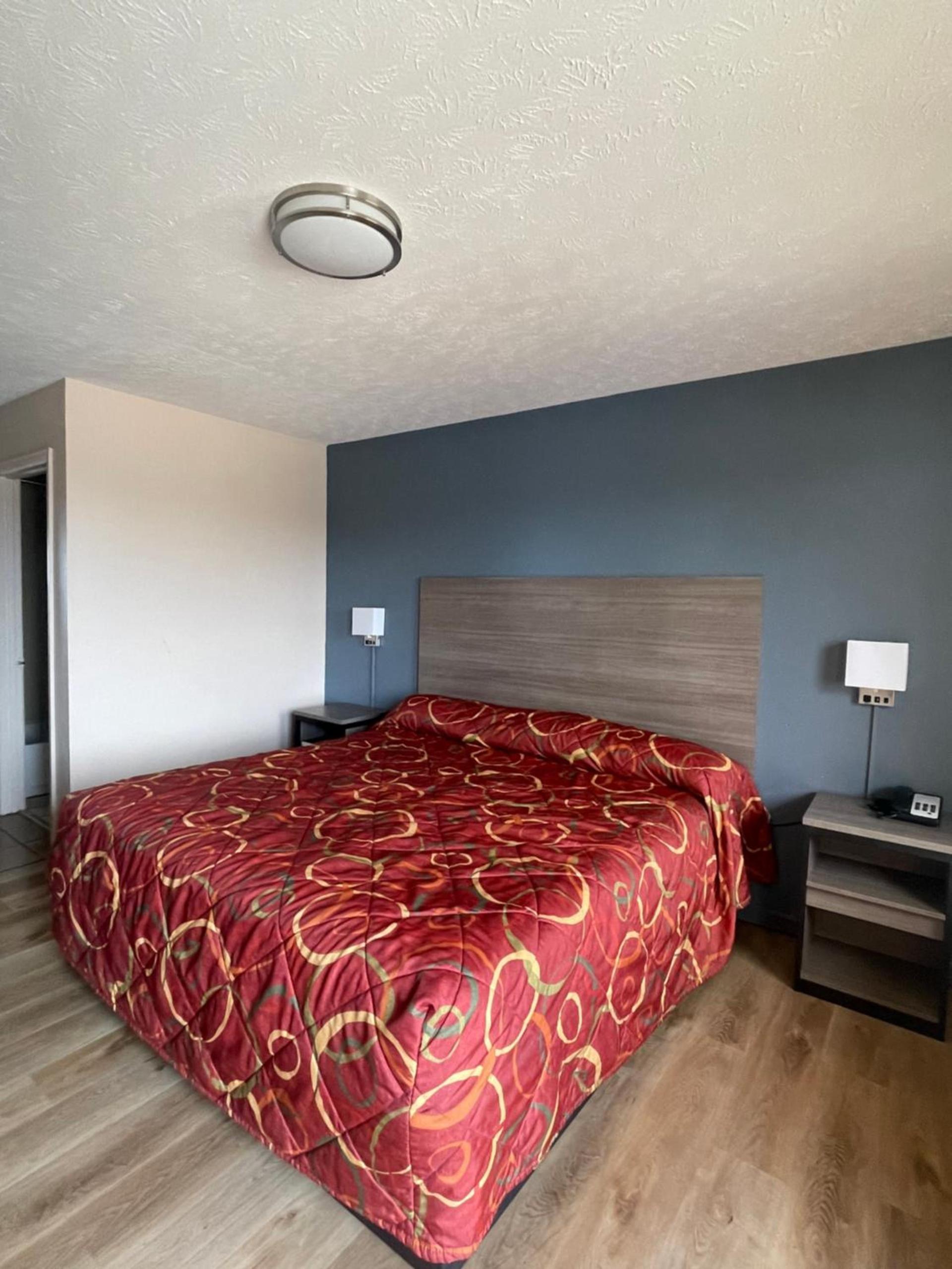 Garden Inn & Suites photo 3