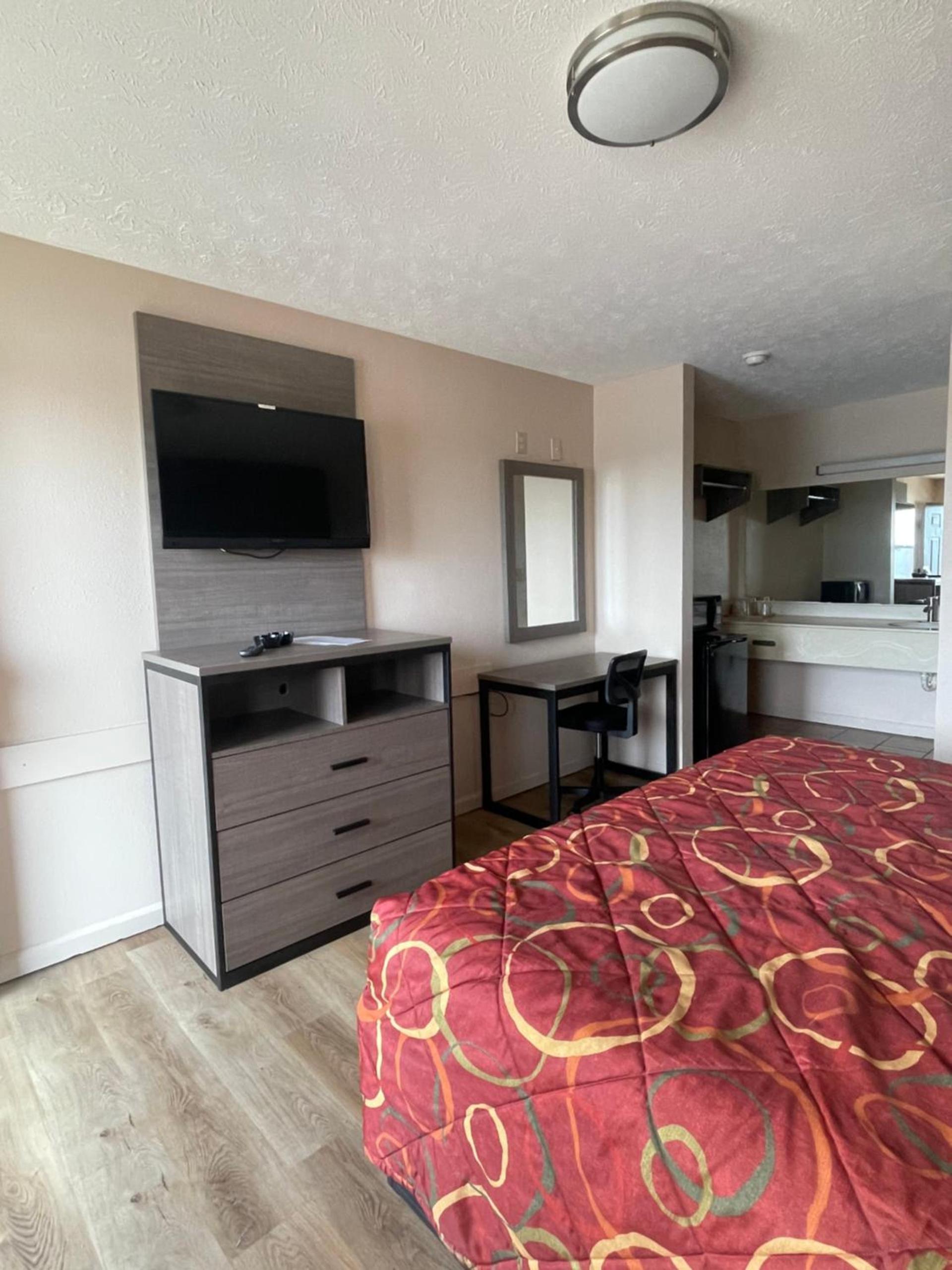 Garden Inn & Suites photo 6