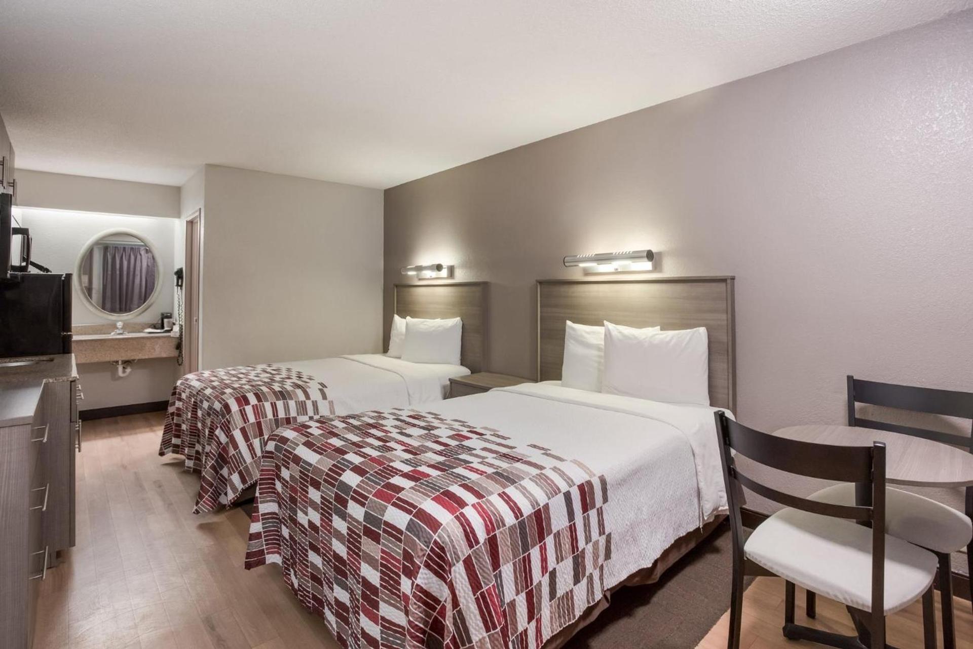 Red Roof Inn Philadelphia - Trevose photo 19