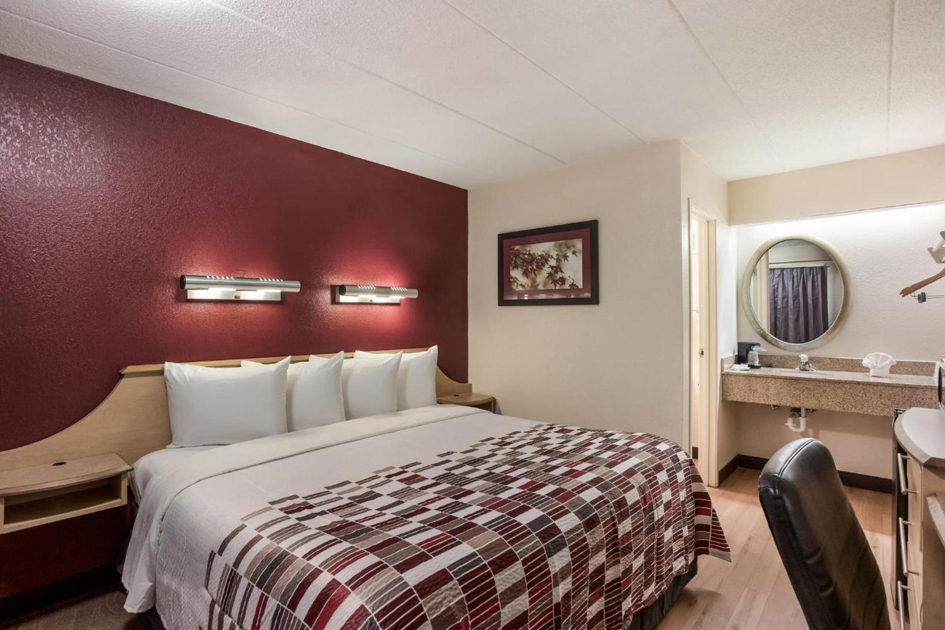Red Roof Inn Philadelphia - Trevose photo 24