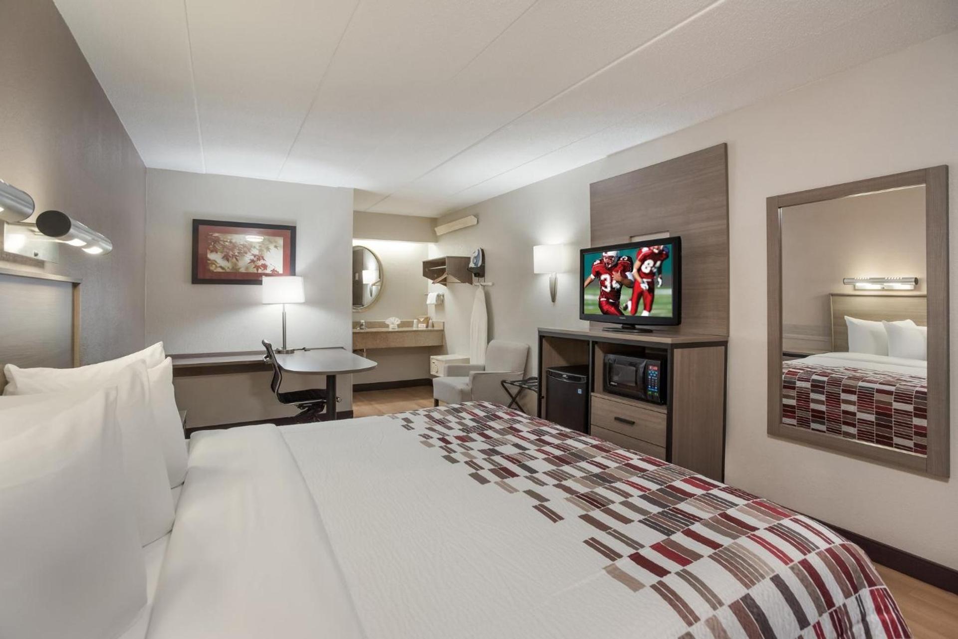 Red Roof Inn Philadelphia - Trevose photo 29