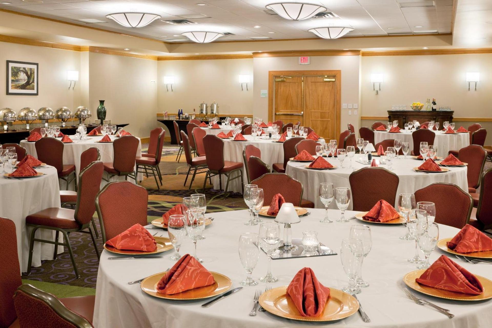 Holiday Inn Clark - Newark by IHG photo 23