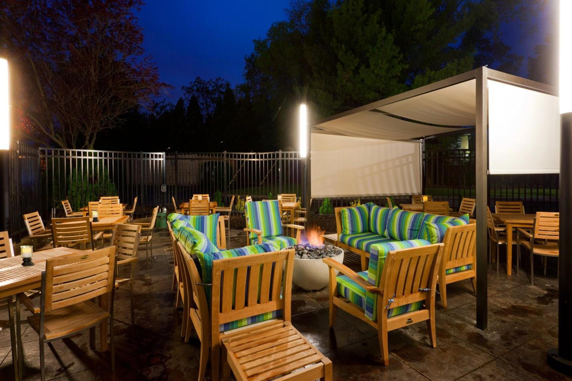 Holiday Inn Clark - Newark by IHG photo 20