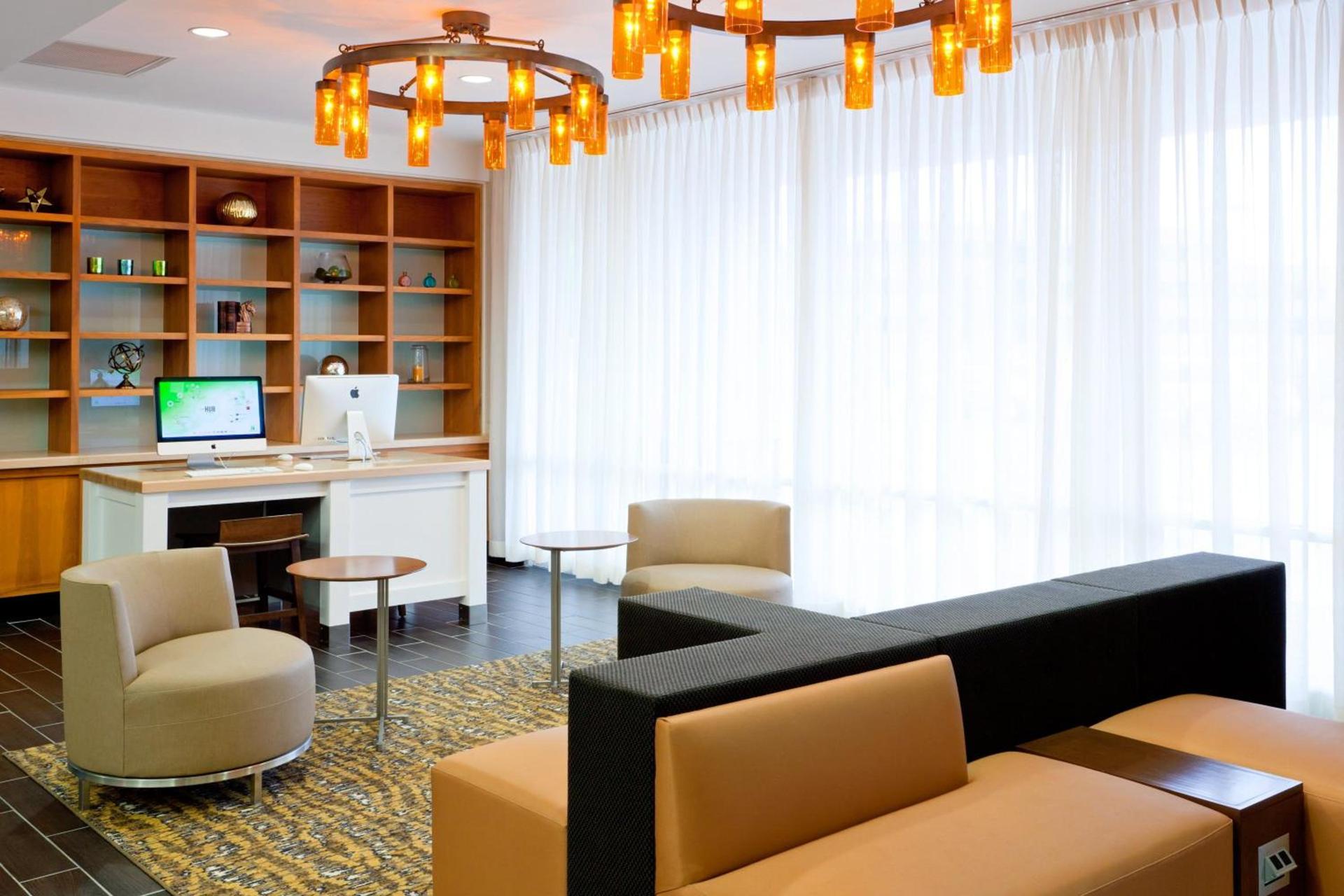 Holiday Inn Clark - Newark by IHG photo 25