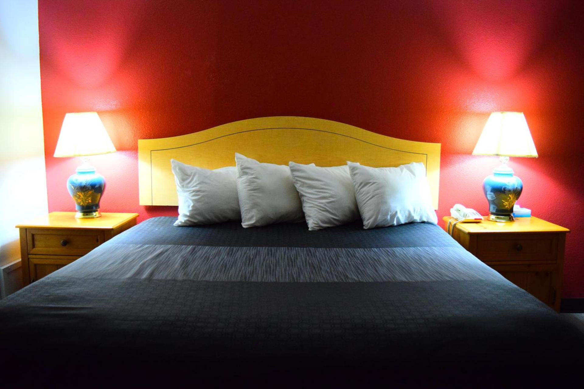 Super 8 by Wyndham Newcastle photo 29