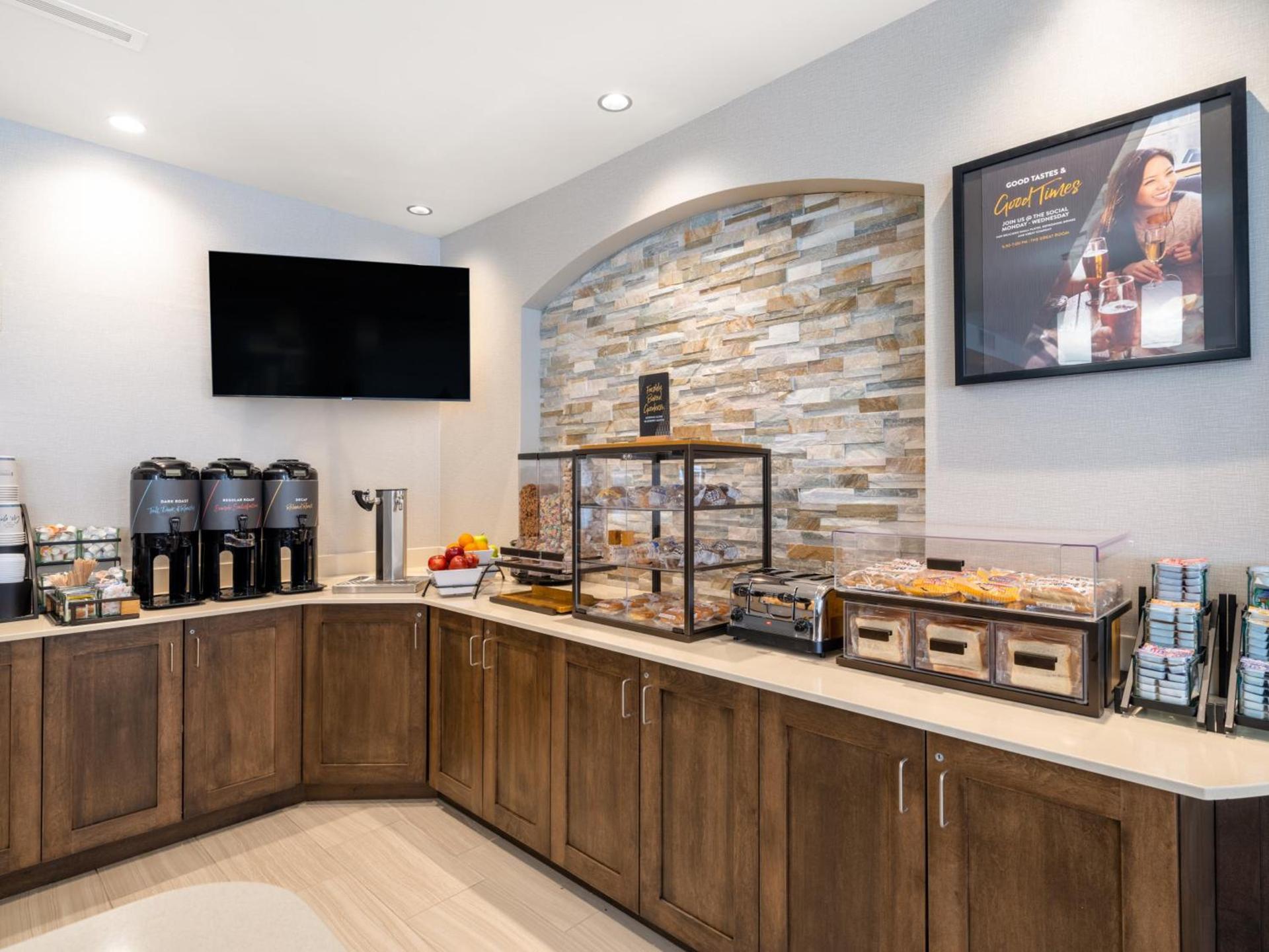 Staybridge Suites - Sioux City Southeast by IHG photo 23