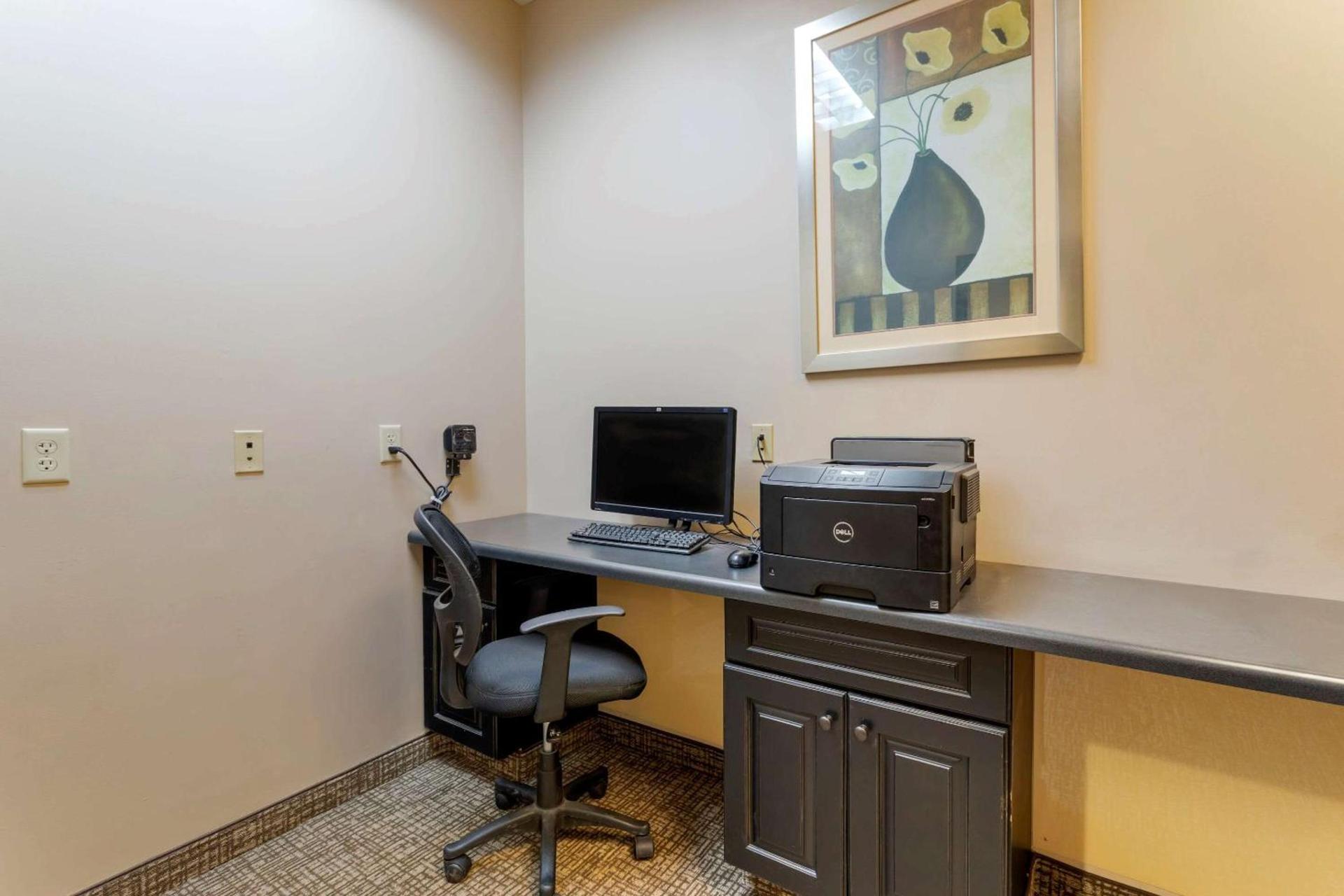 Comfort Suites Kingsport South photo 23