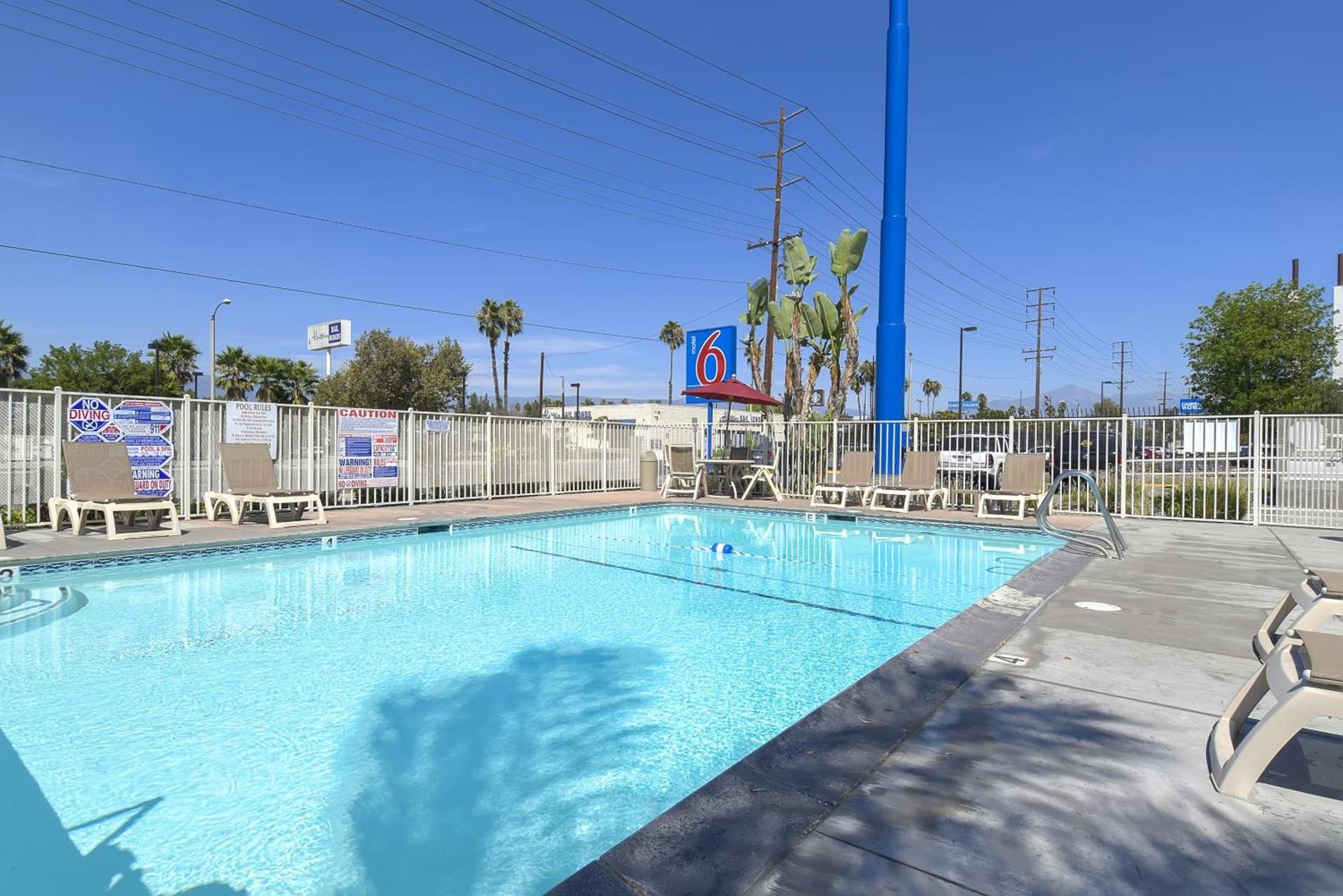 Motel 6-San Bernardino, CA - South photo 43