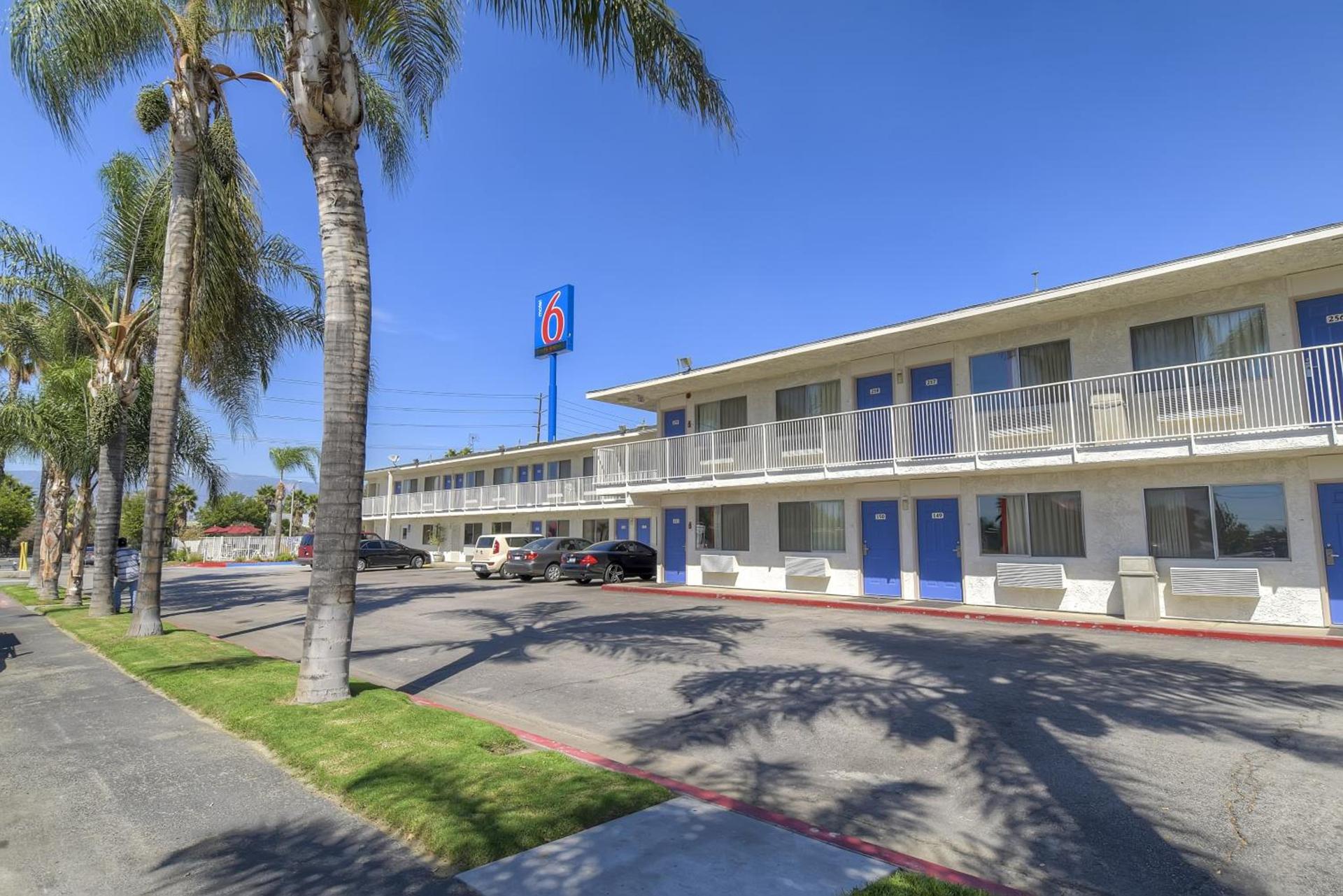 Motel 6-San Bernardino, CA - South photo 46