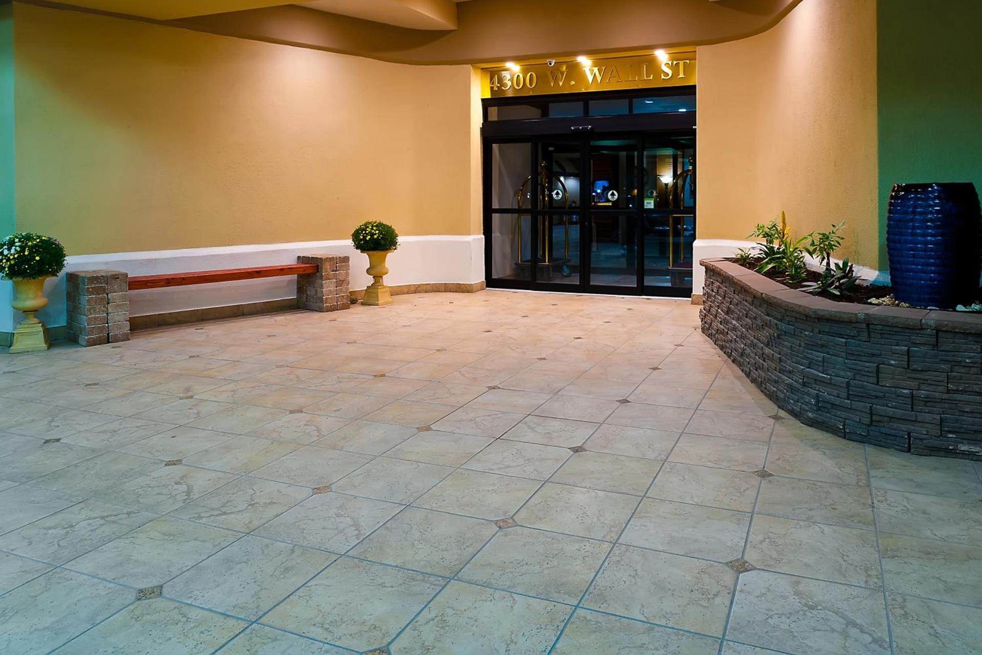 Grand Texan Hotel and Convention Center photo 3