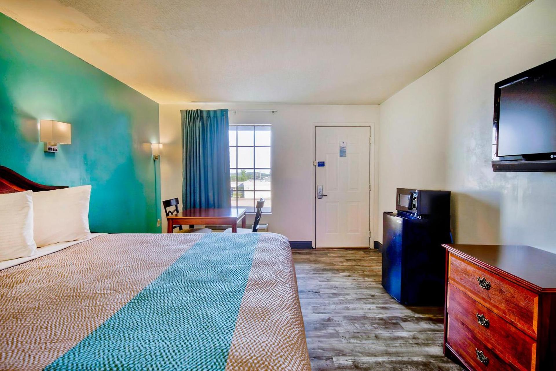 Motel 6-Grand Rivers, KY photo 44