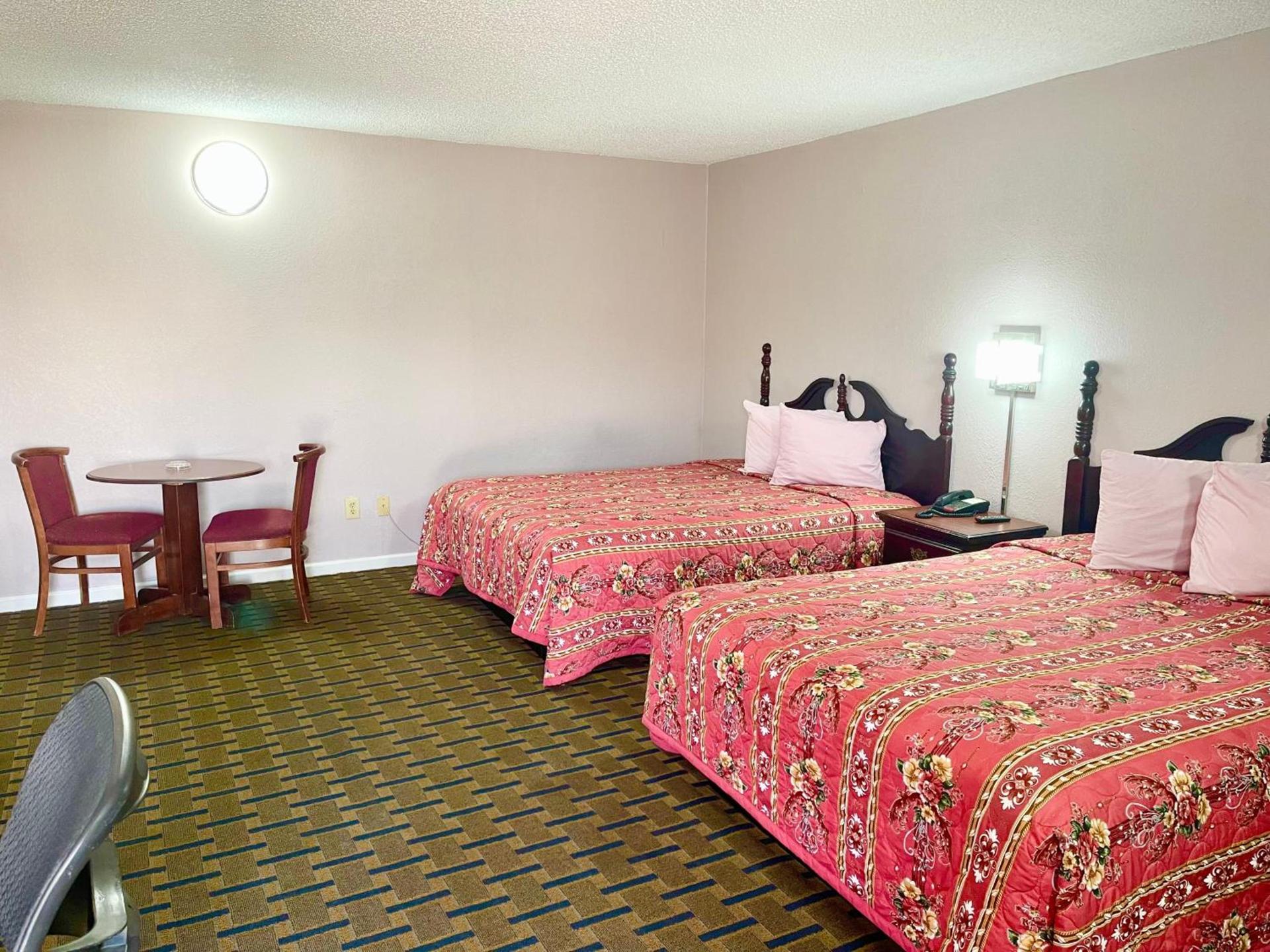 Bradbury Inn photo 19