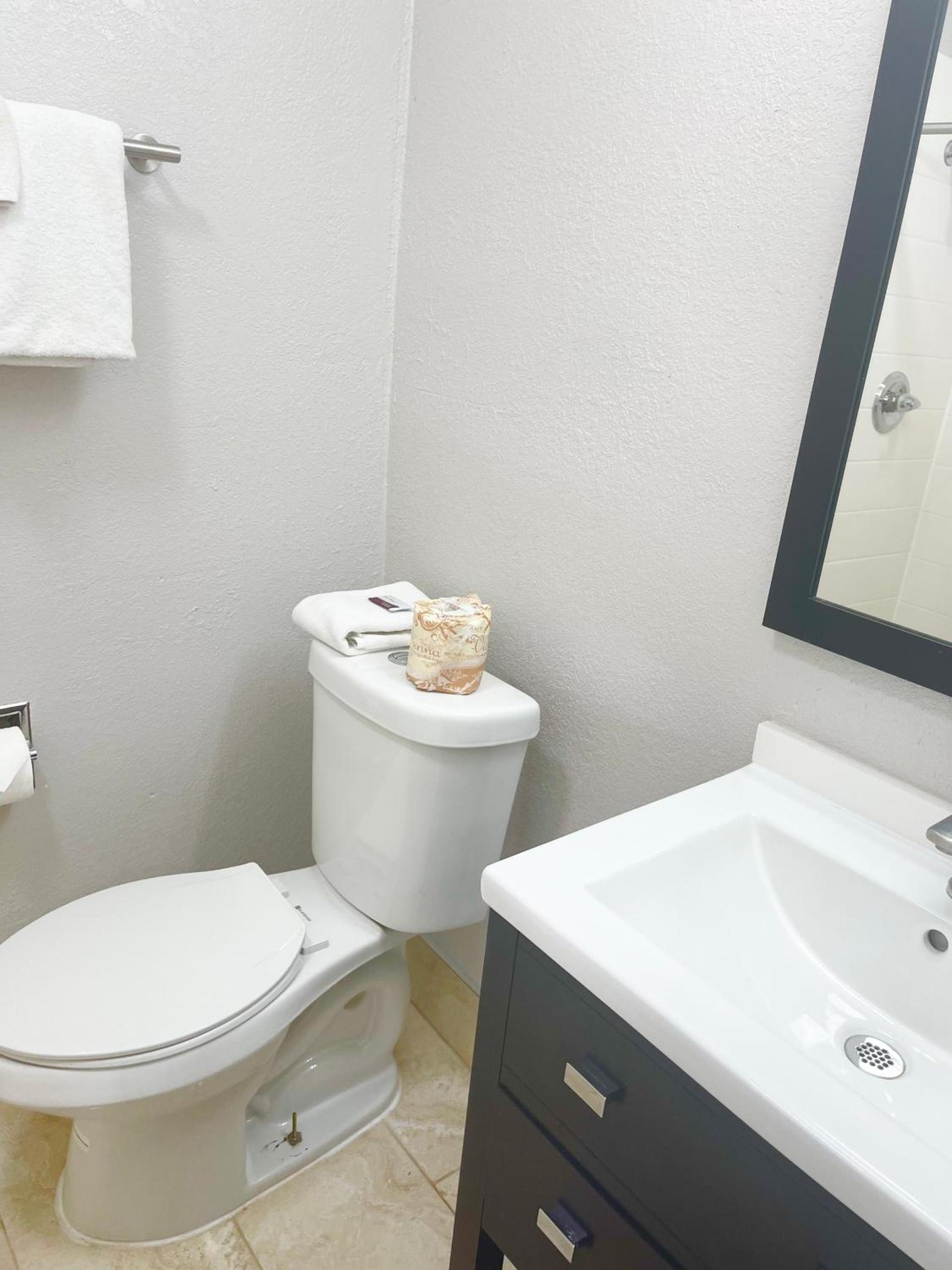 Bradbury Inn photo 6