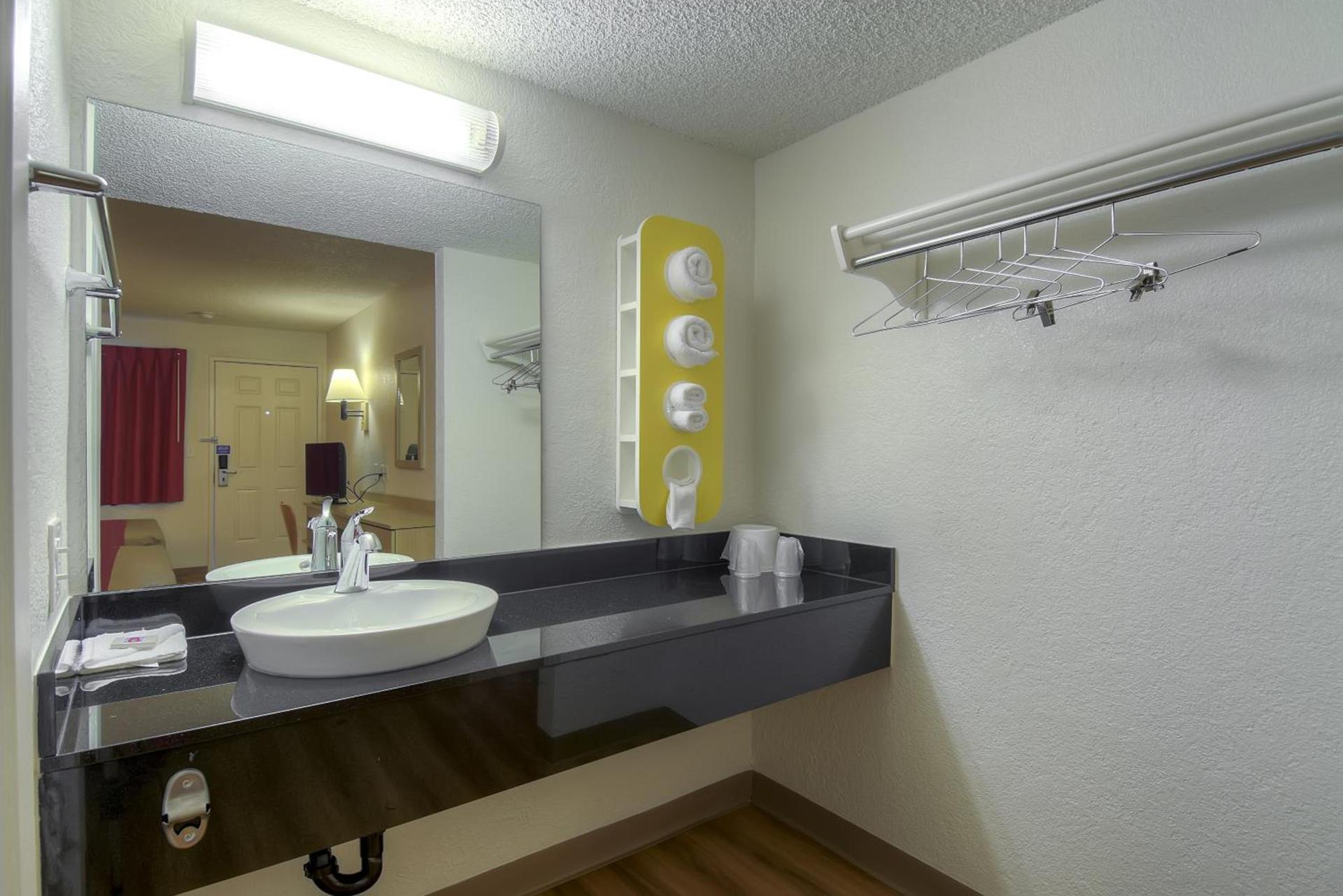 Motel 6-Rancho Mirage, CA - Palm Springs photo 20