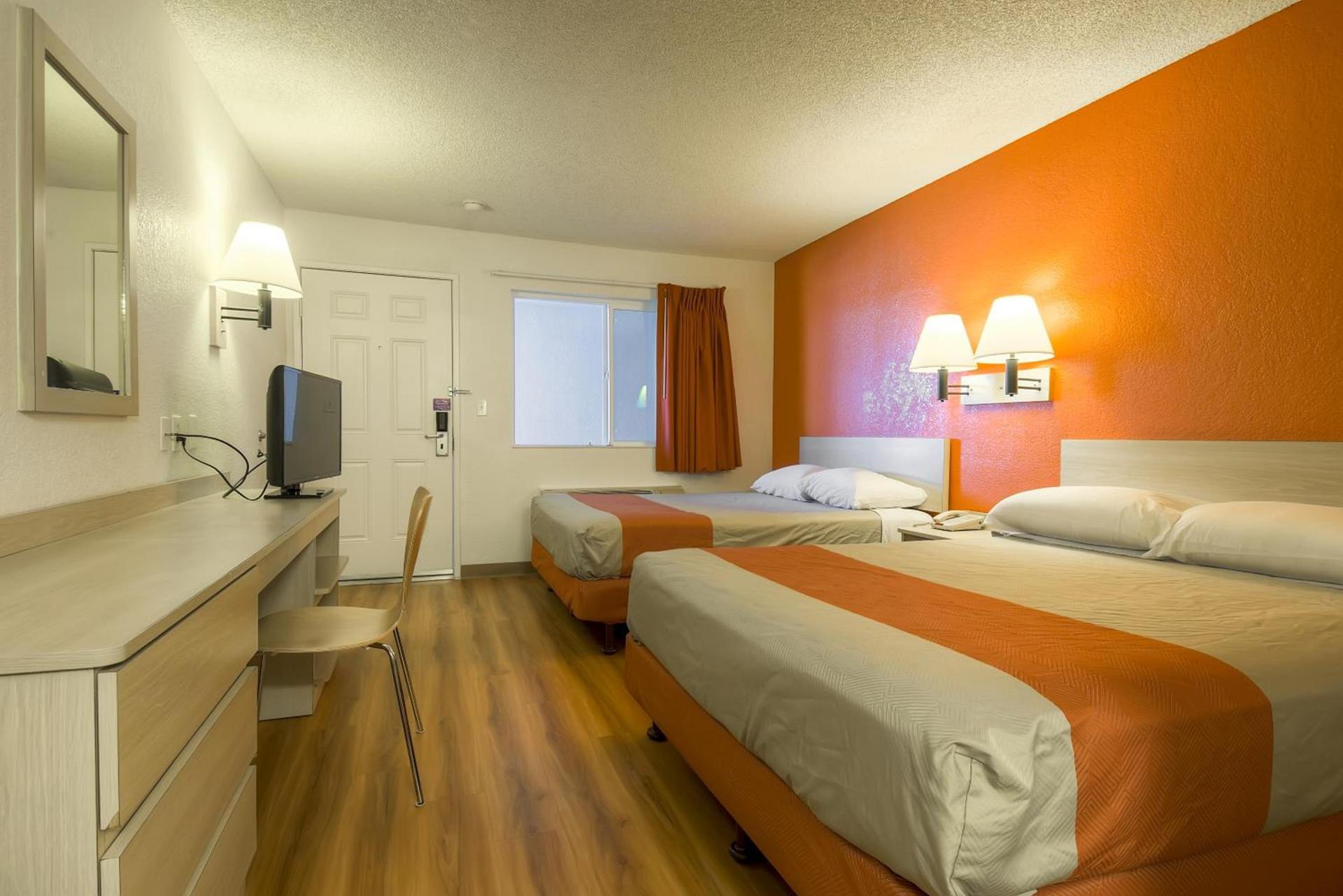 Motel 6-Rancho Mirage, CA - Palm Springs photo 22