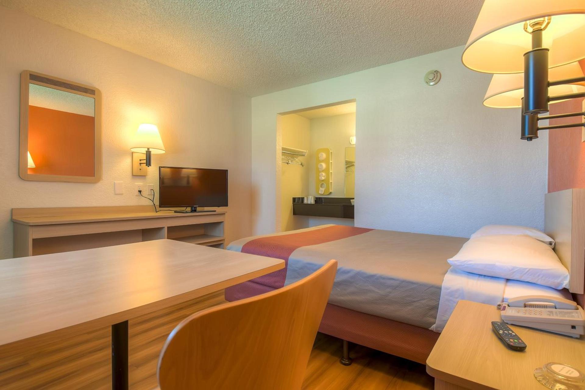 Motel 6-Rancho Mirage, CA - Palm Springs photo 18
