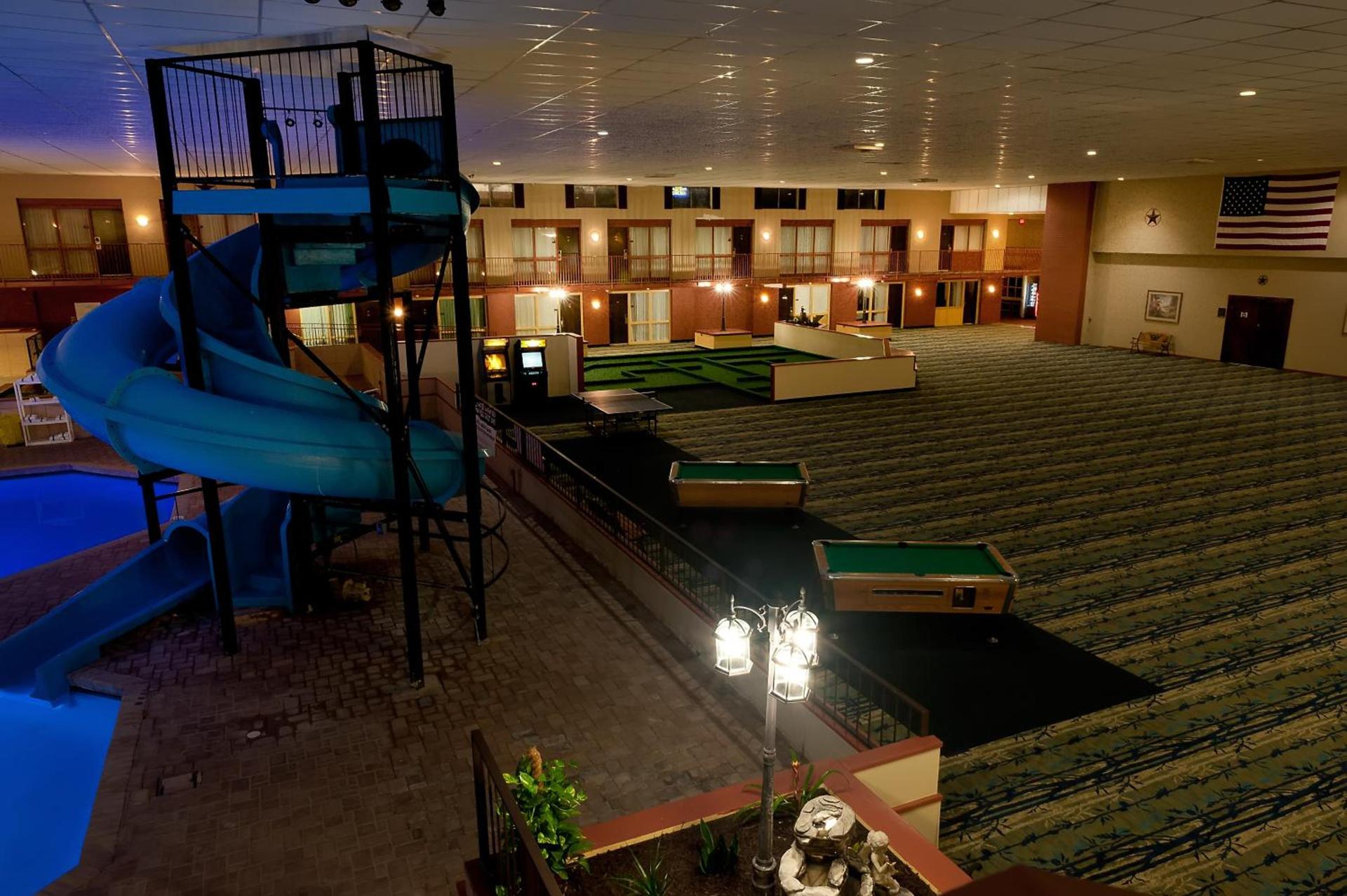 Grand Texan Hotel and Convention Center photo 8