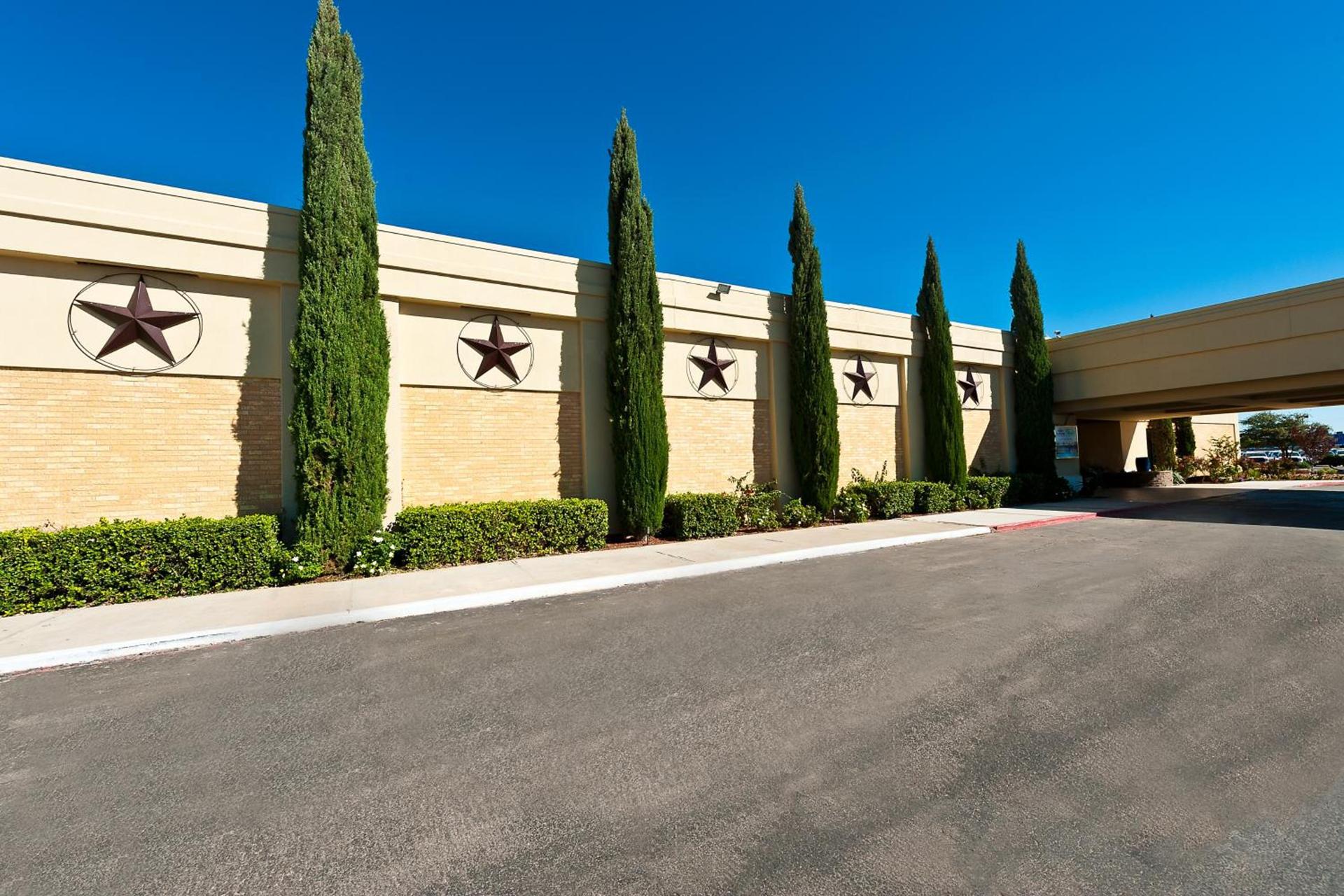 Grand Texan Hotel and Convention Center — hotel in Midland