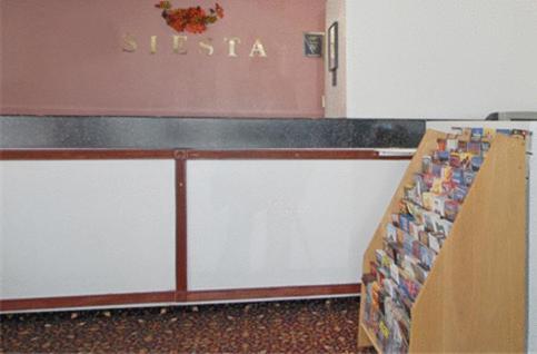 Siesta Motel photo 8