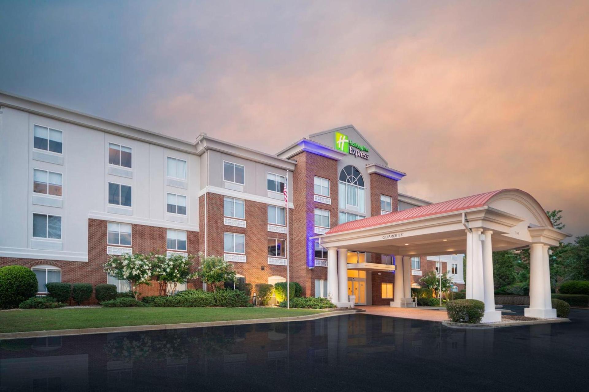 Holiday Inn Express and Suites Atlanta-Johns Creek by IHG photo 46