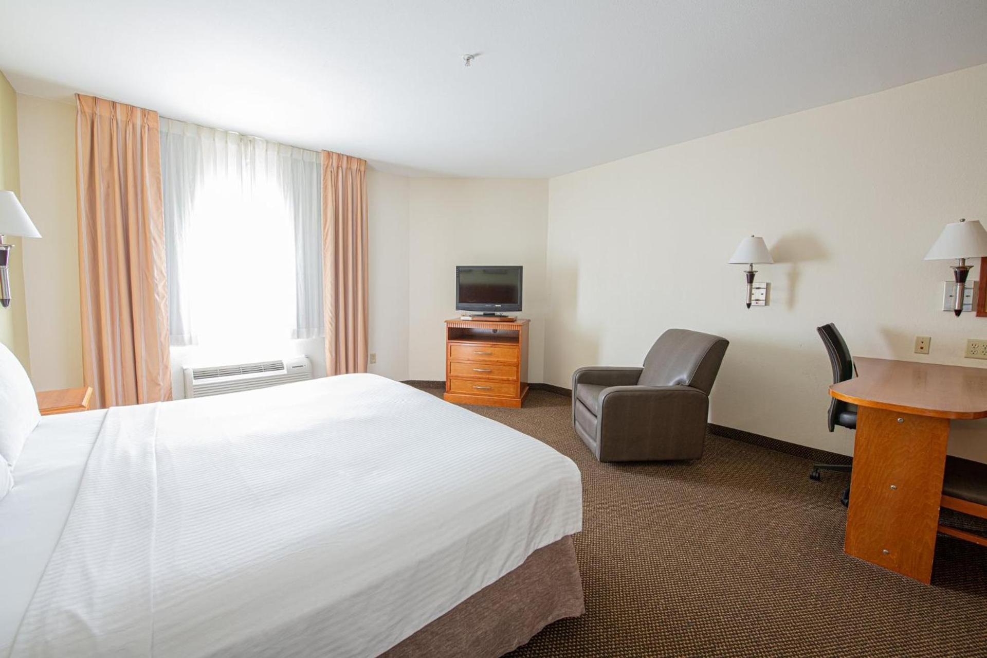 Candlewood Suites New Iberia by IHG photo 38