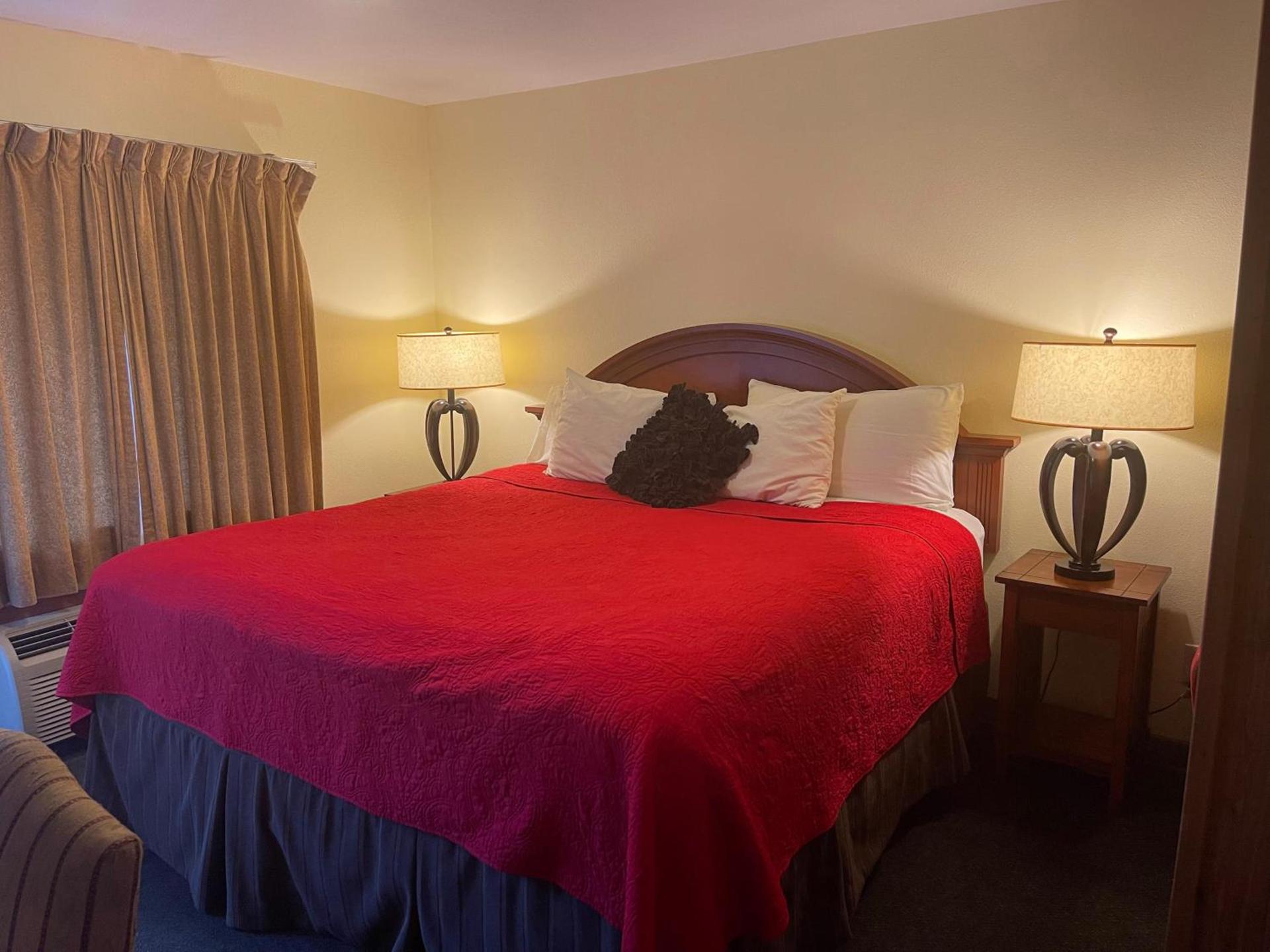 Pikes Peak Inn photo 4