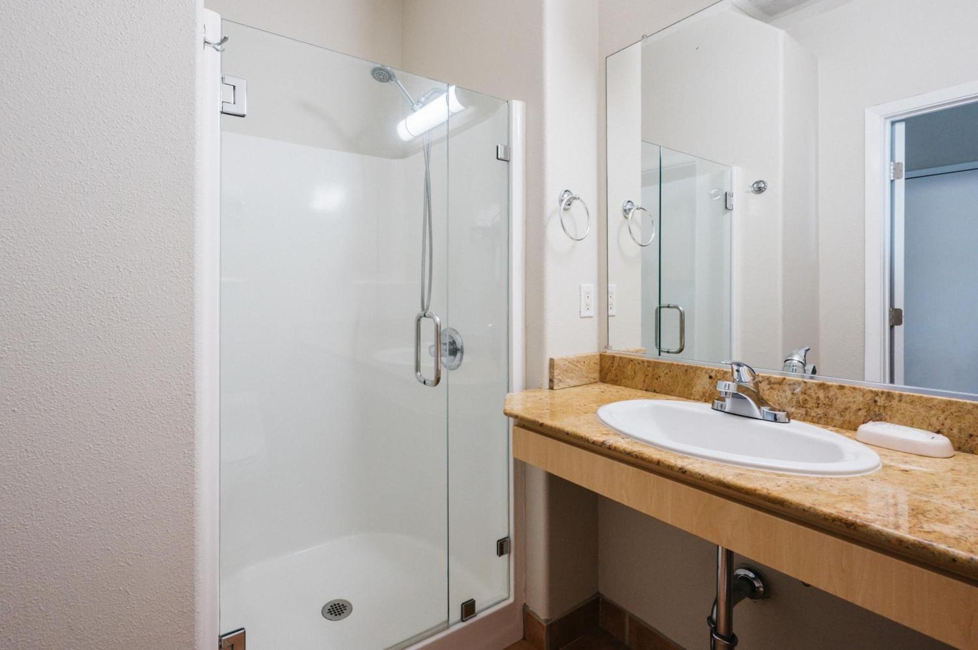 Studios Inn photo 9