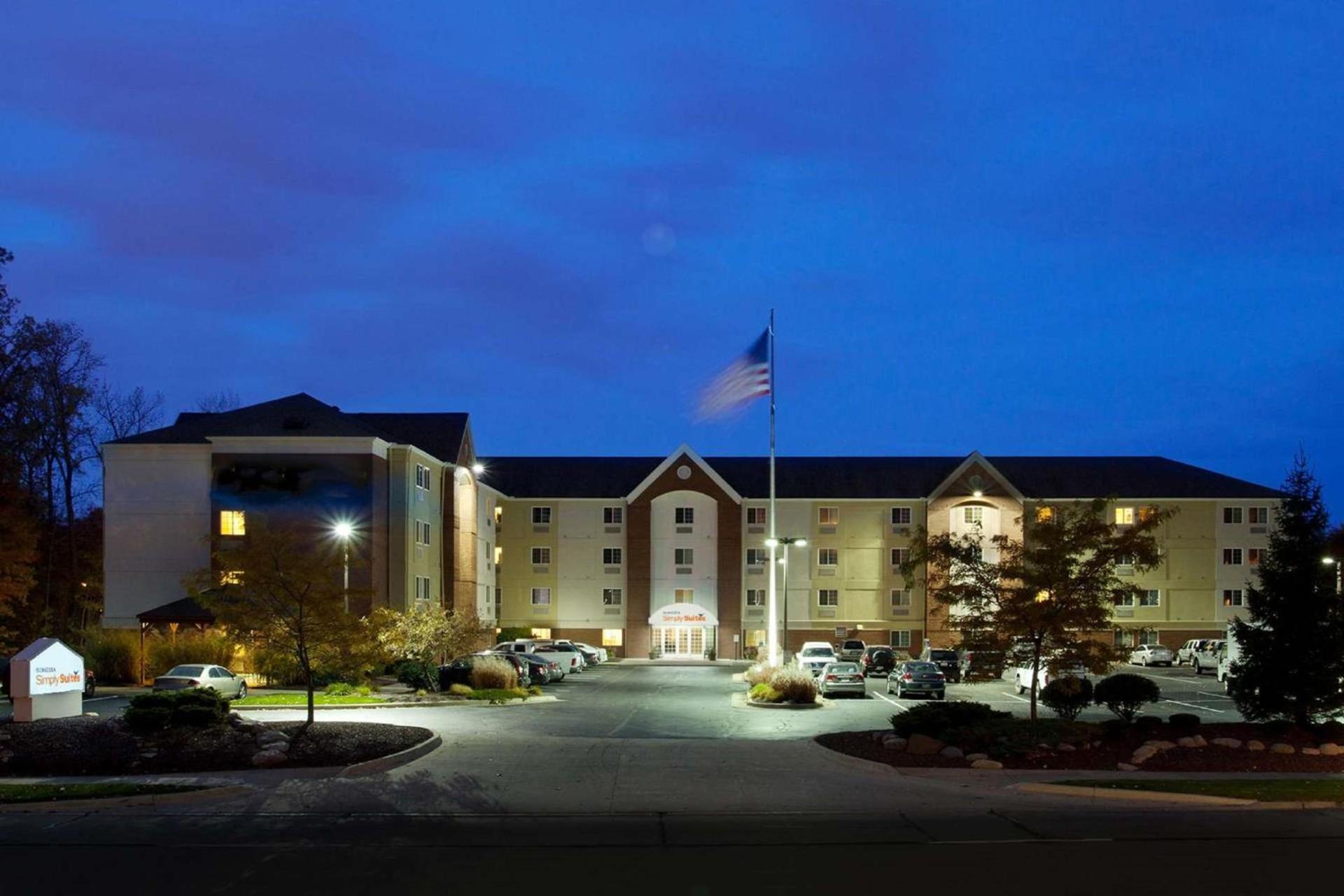 Sonesta Simply Suites Cleveland North Olmsted Airport — hotel in North Olmsted