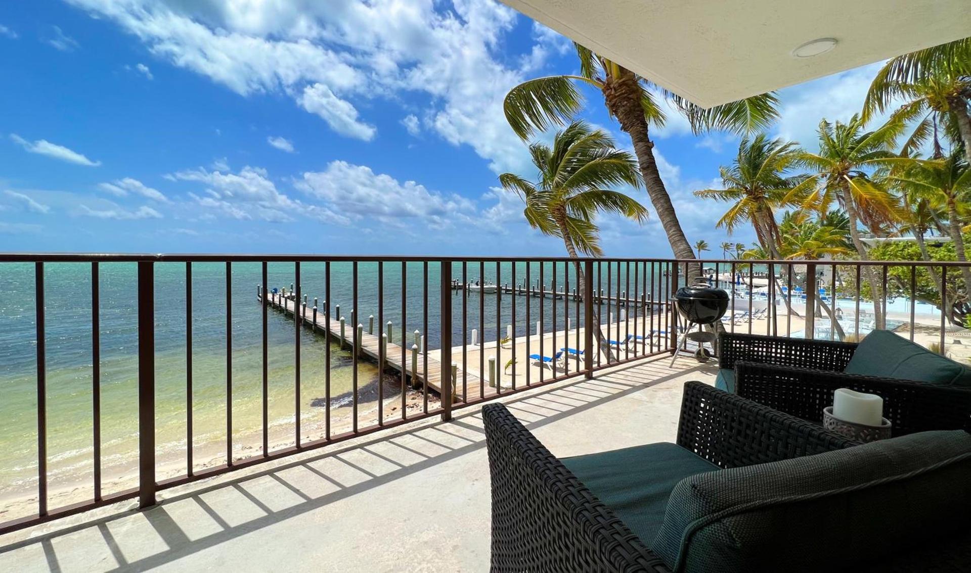 Pines & Palms Resort photo 69