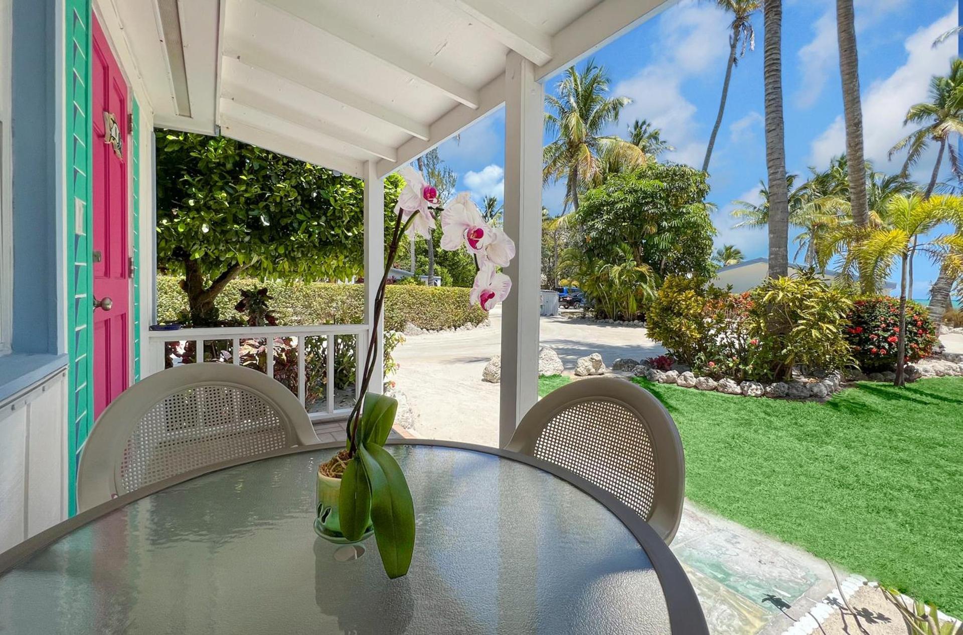 Pines & Palms Resort photo 82