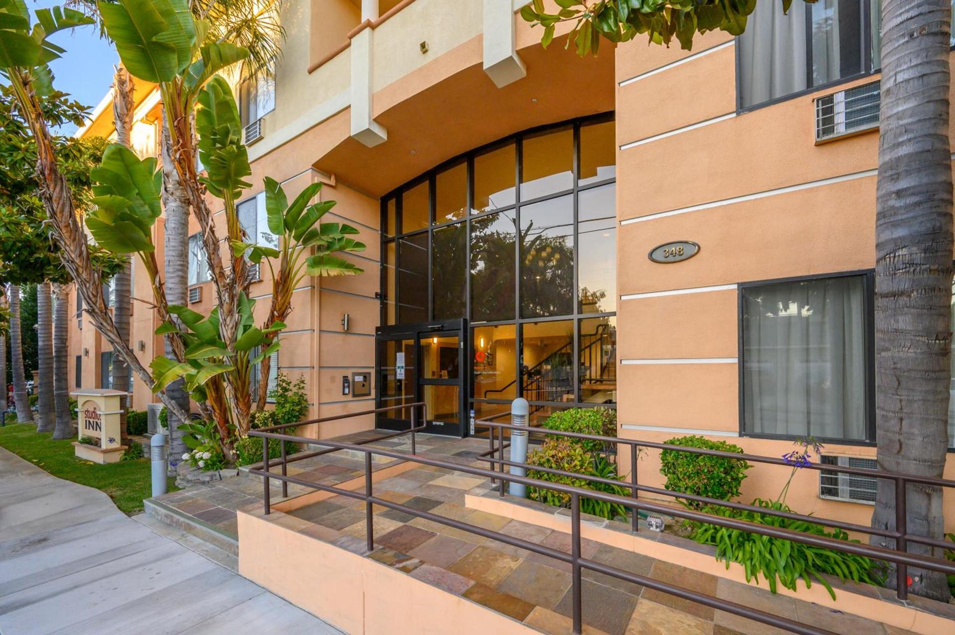Studios Inn photo 27