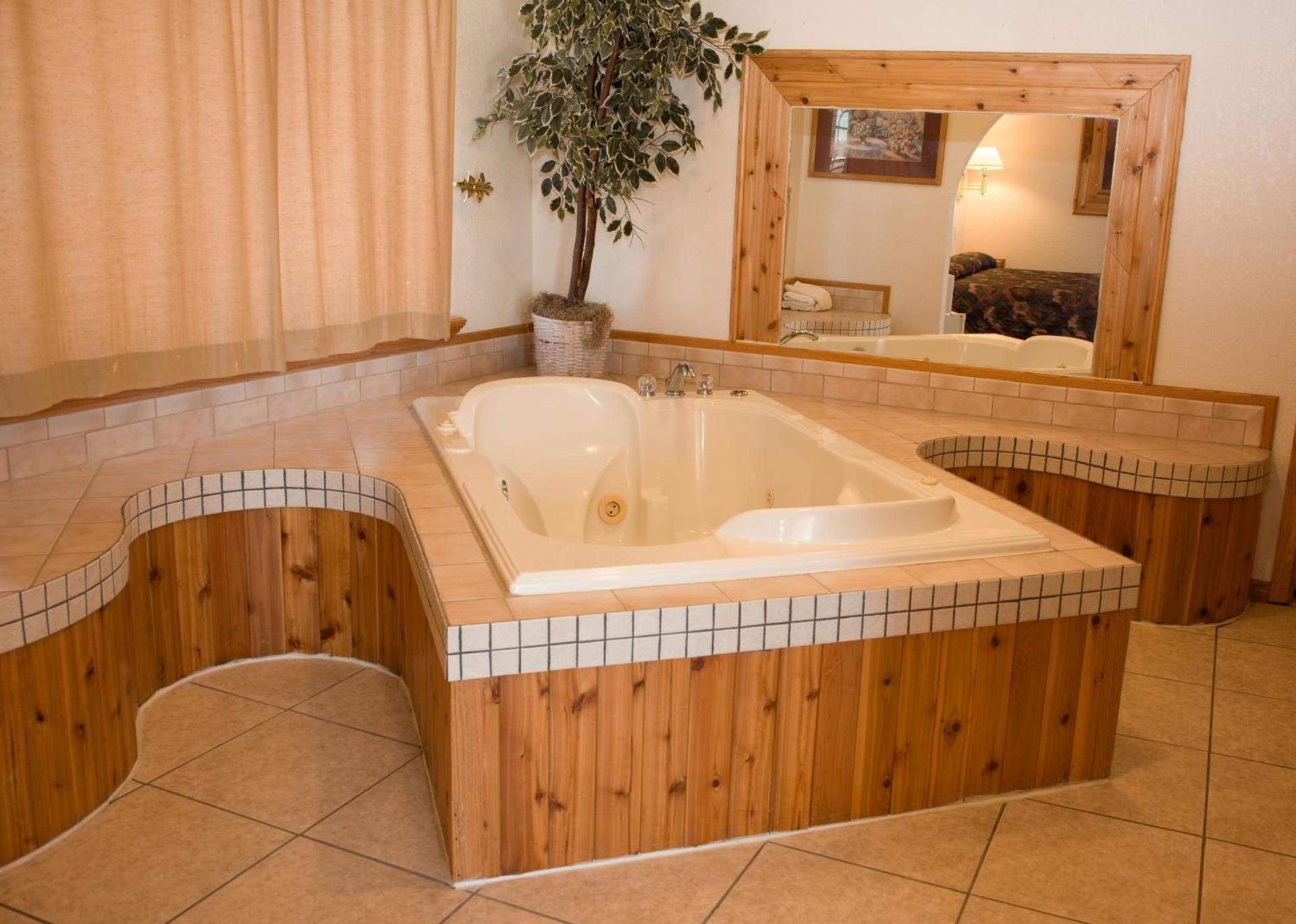 North Country Inn & Suites photo 8