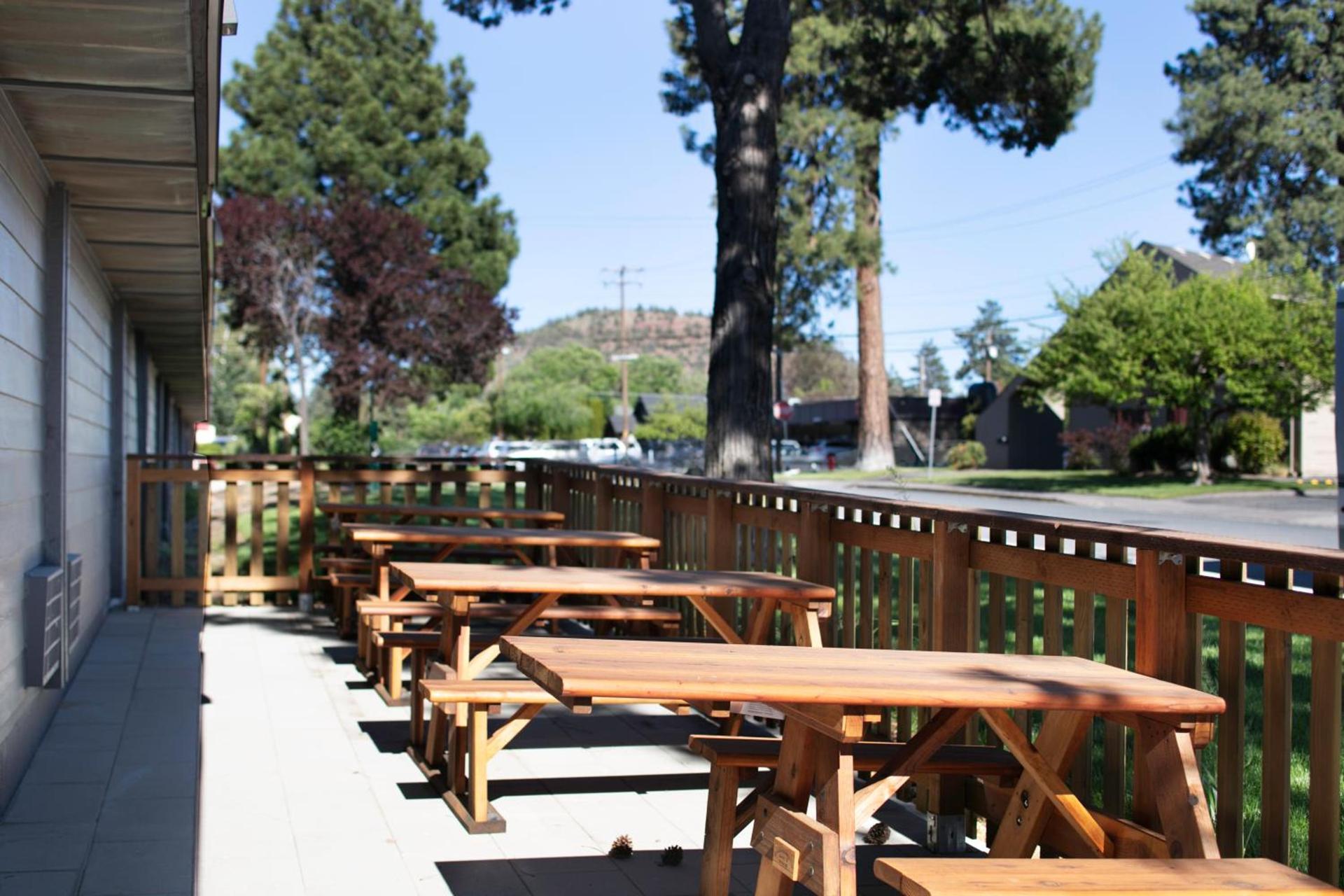 Waypoint Hotel photo 60