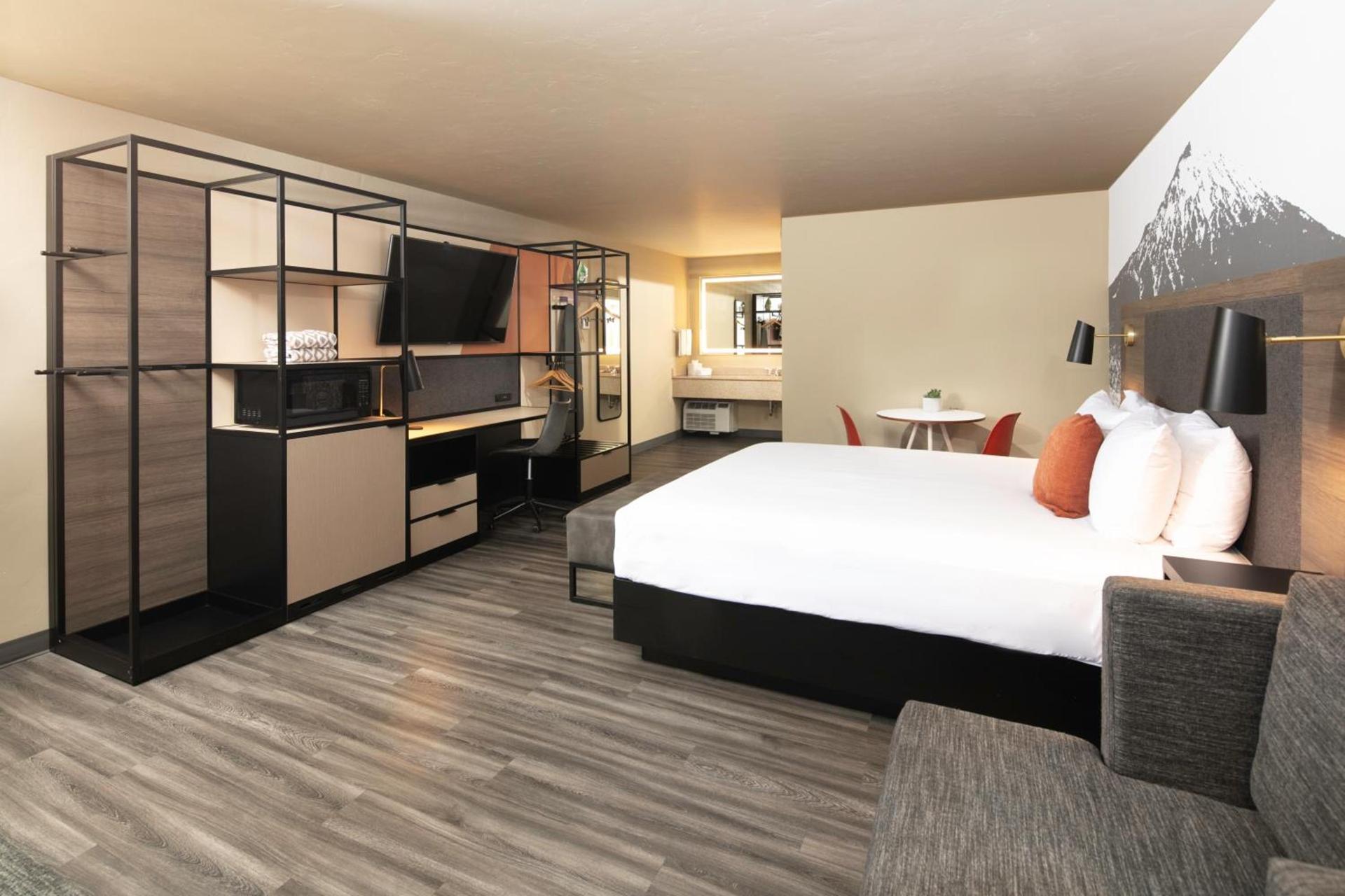 Waypoint Hotel photo 3