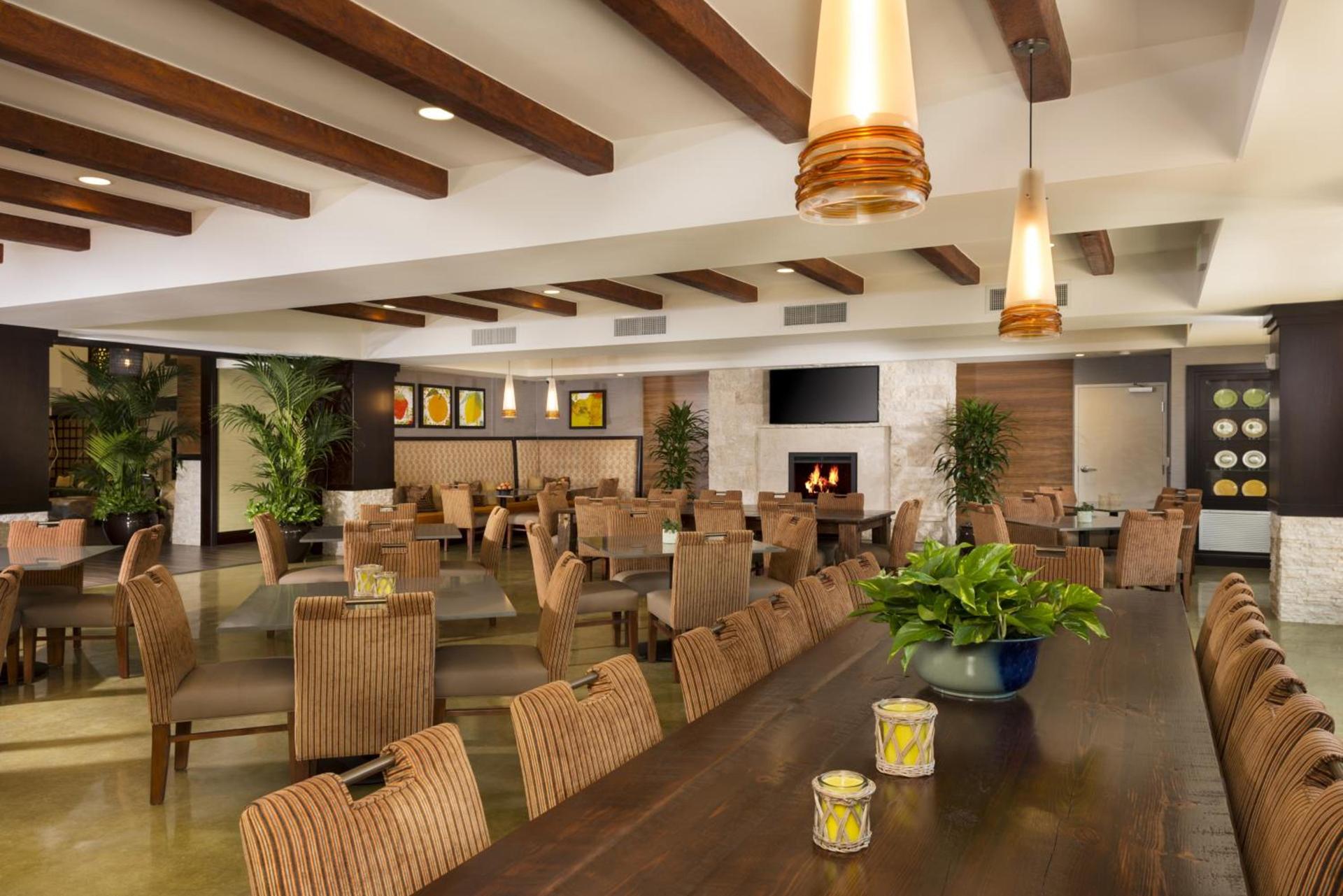 Ayres Hotel Orange photo 7