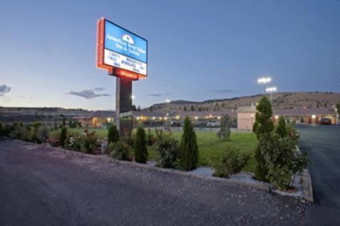Americas Best Value Inn & Suites Klamath Falls photo 2