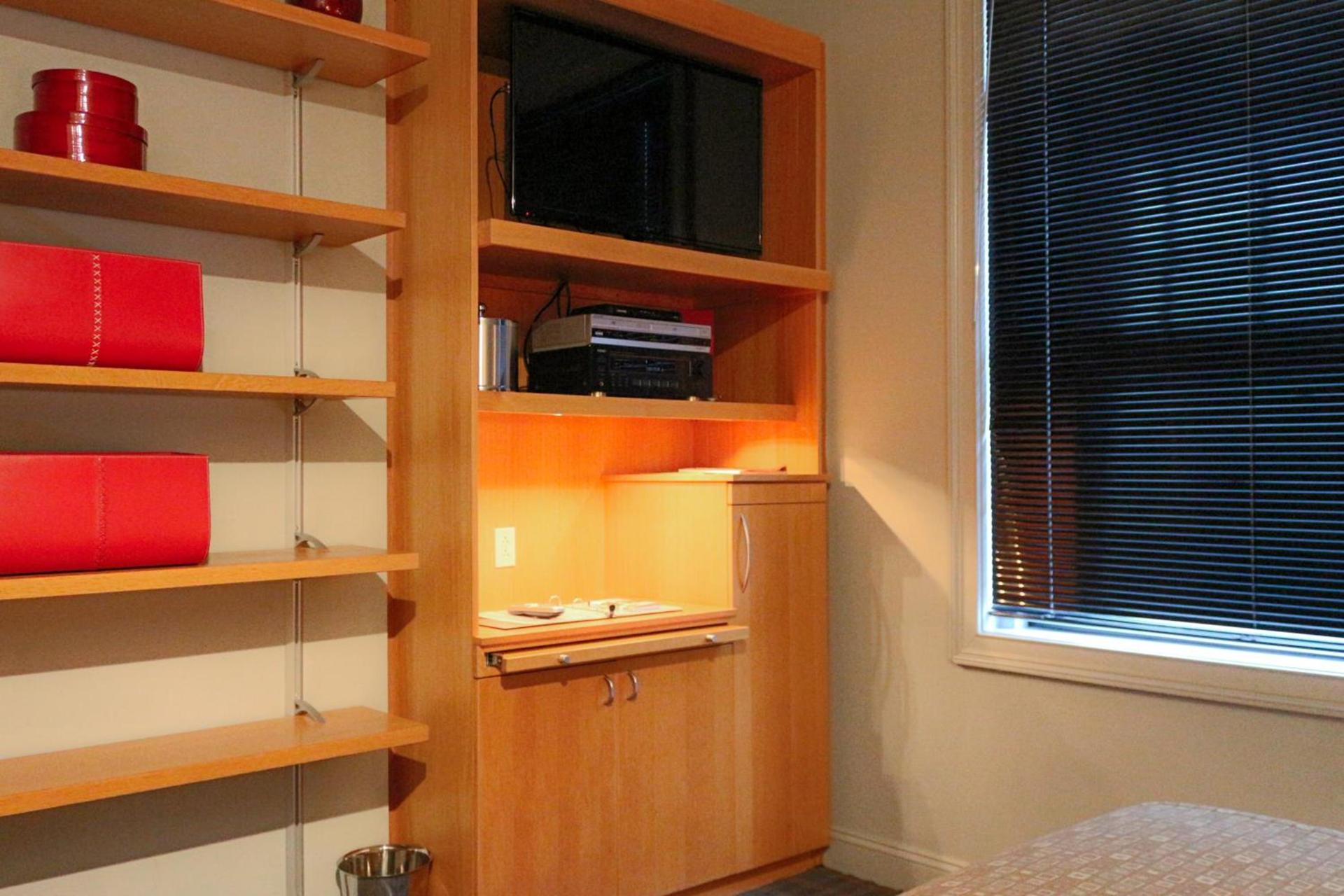 Charlesmark Hotel photo 10
