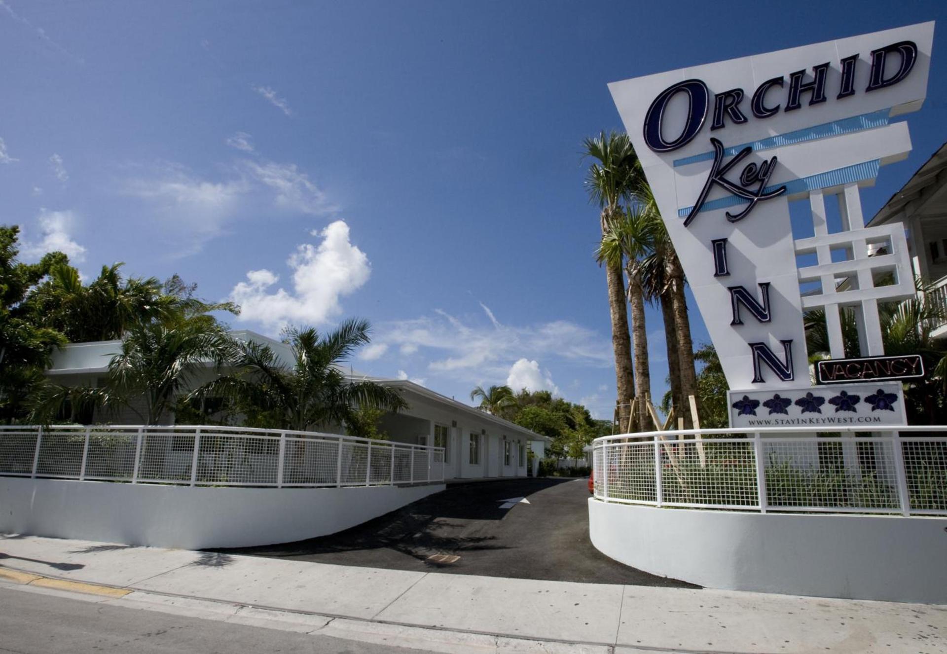 Orchid Key Inn - Adults Only photo 11