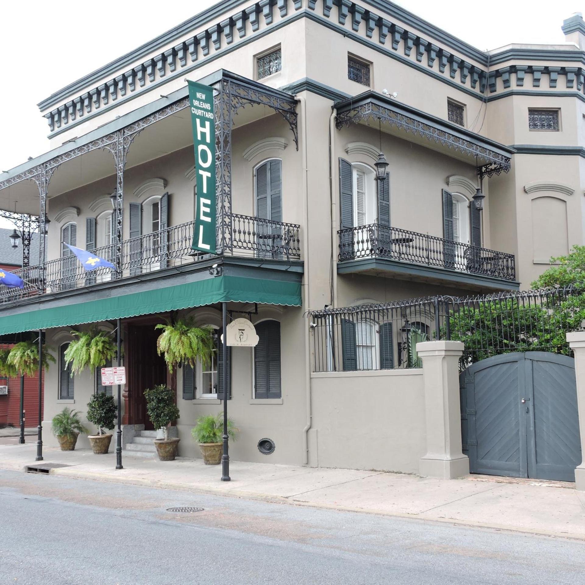 New Orleans Courtyard Hotel by the French Quarter photo 1