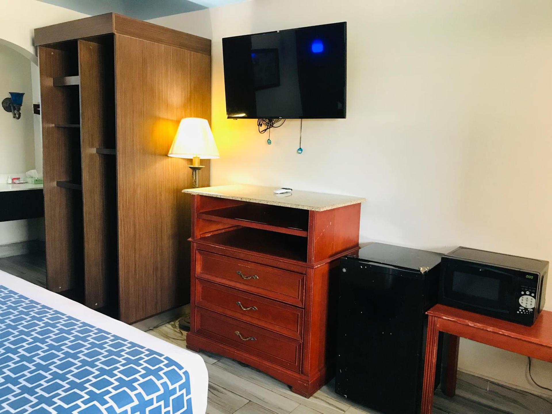 Summit Inn - Houston Medical Center - NRG Park photo 17