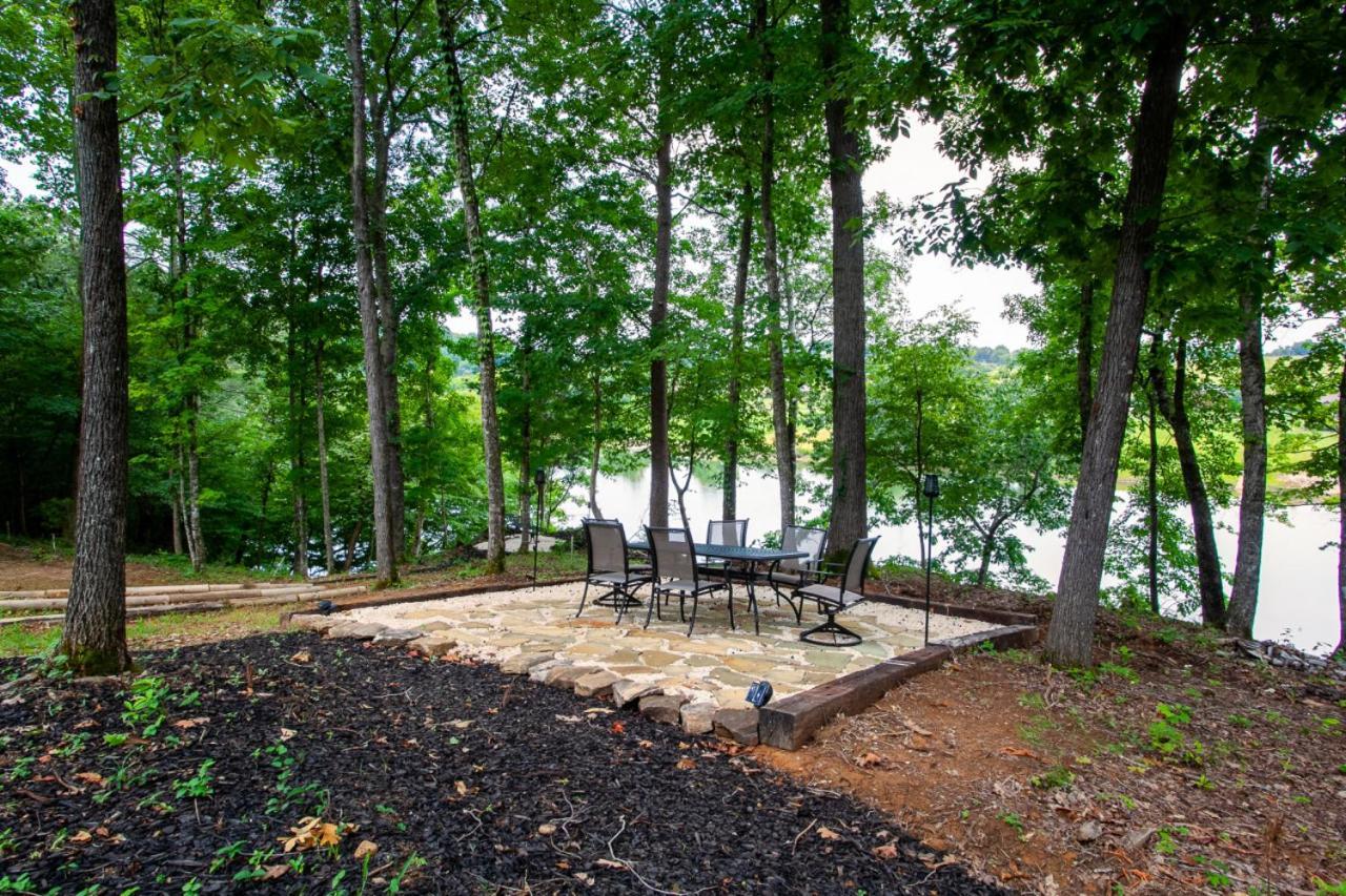 Tranquility Paradise River View Hot Tub photo 63