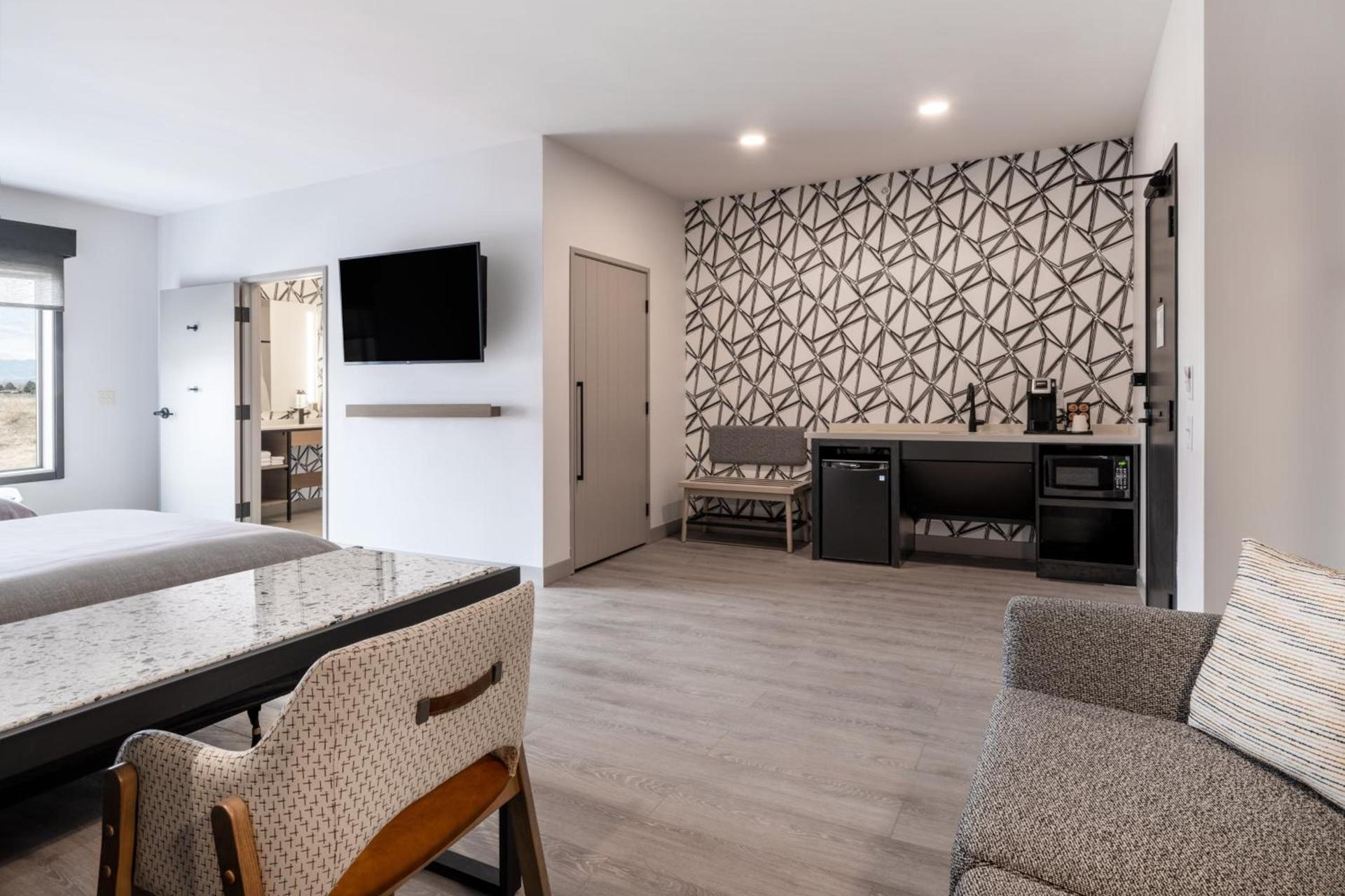 Atwell Suites Denver Airport - Tower Road by IHG photo 43
